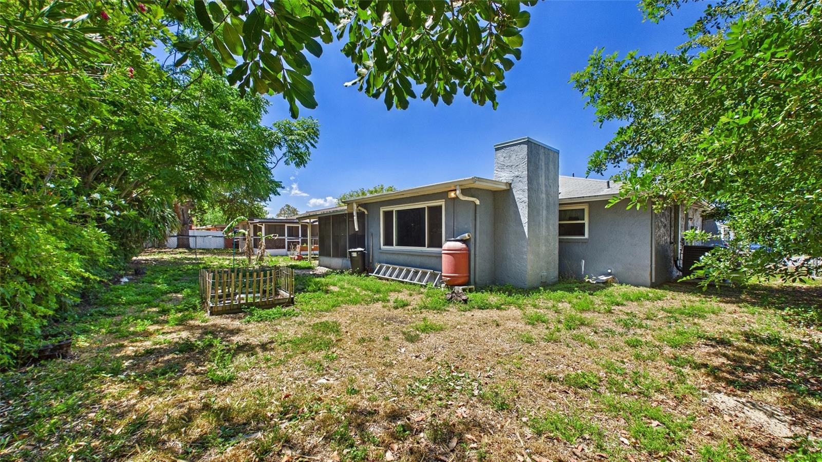 ARISTIDA PH 02B - Residential