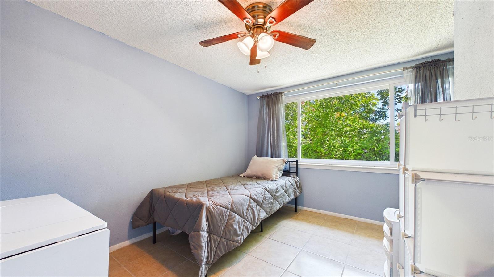 ARISTIDA PH 02B - Residential