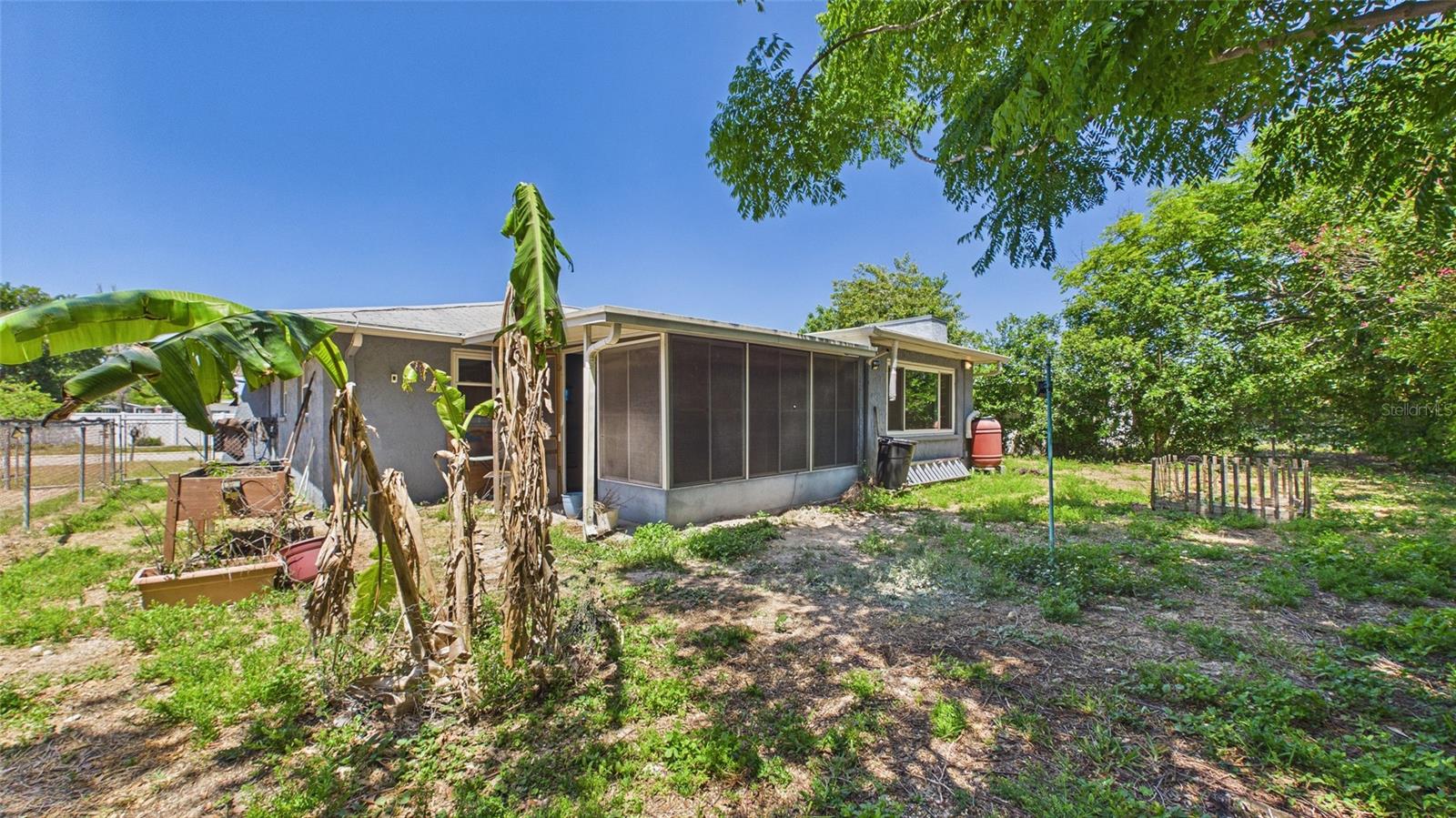 ARISTIDA PH 02B - Residential