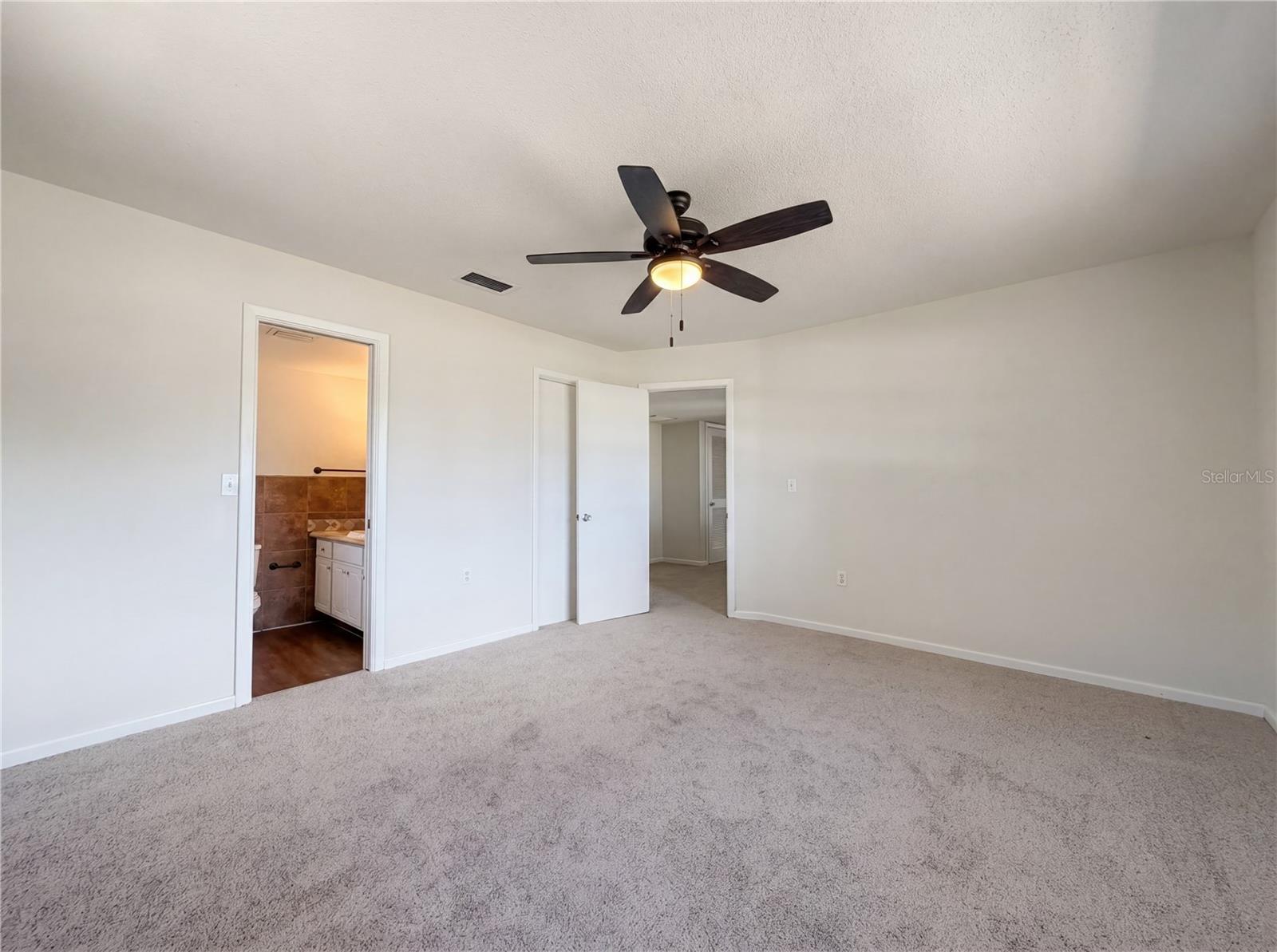 WHITFIELD COUNTRY CLUB HEIGHTS UN 5 - Residential