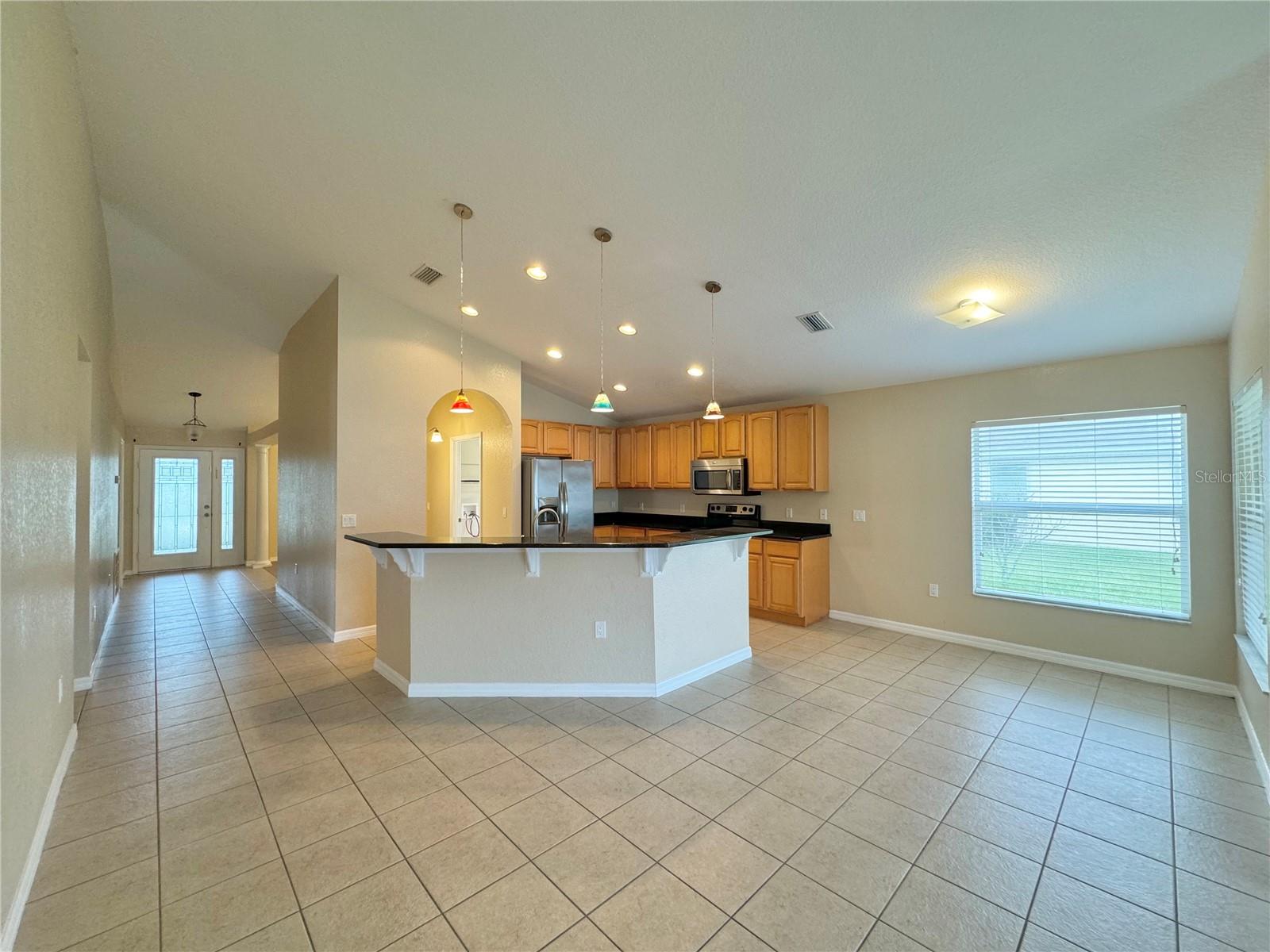 MANDOLIN - Residential Lease