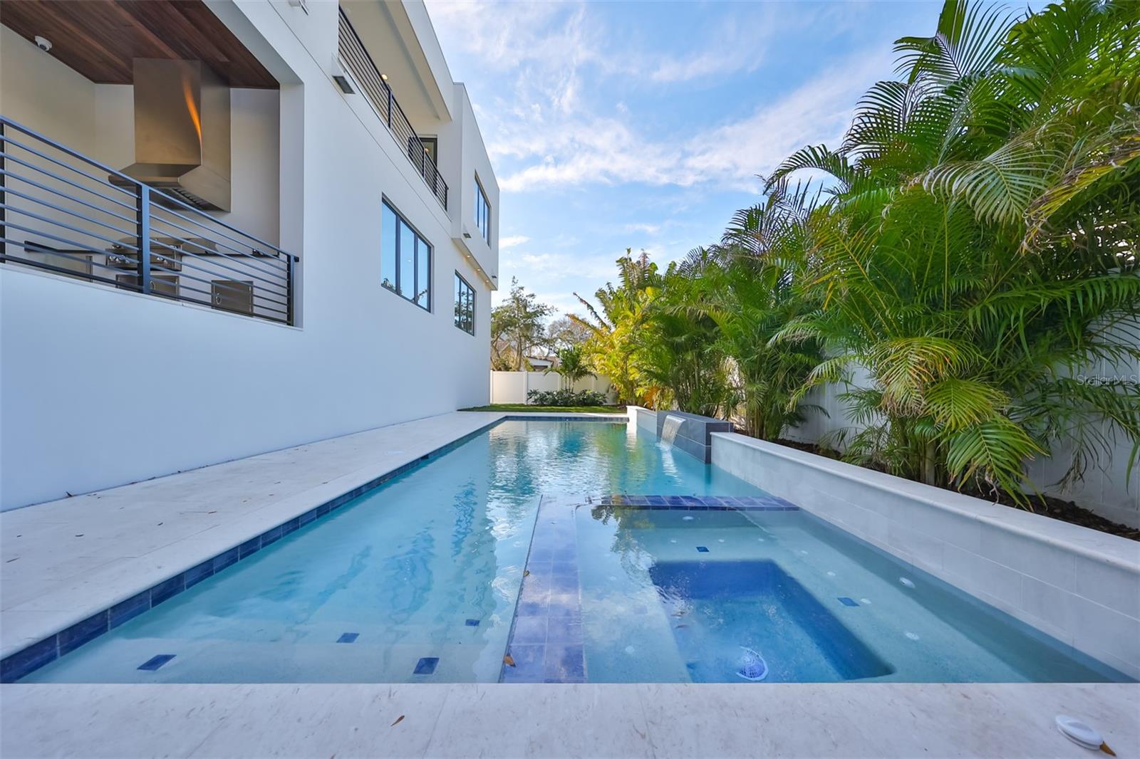 SUNSET PARK - Residential