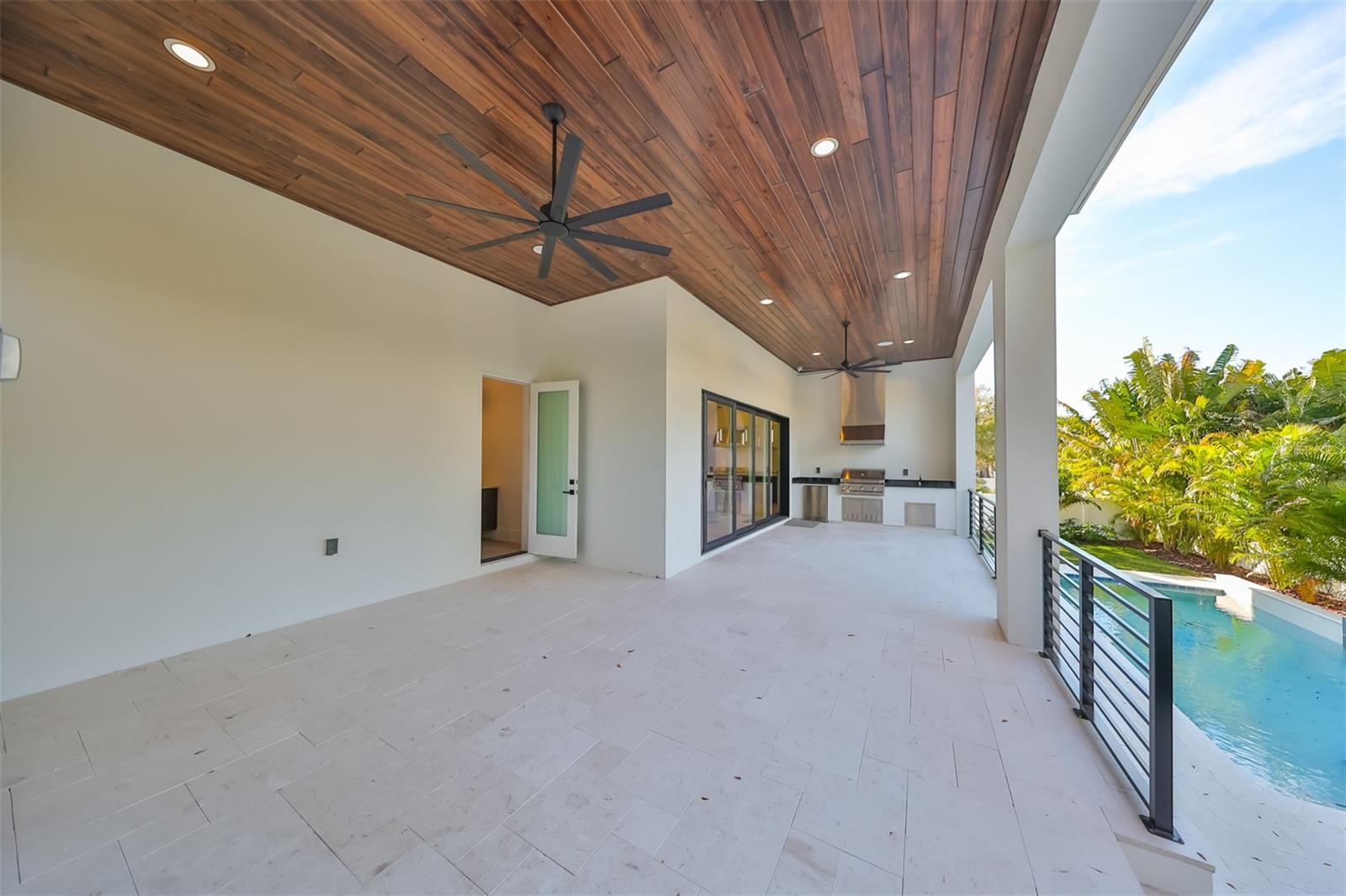 SUNSET PARK - Residential