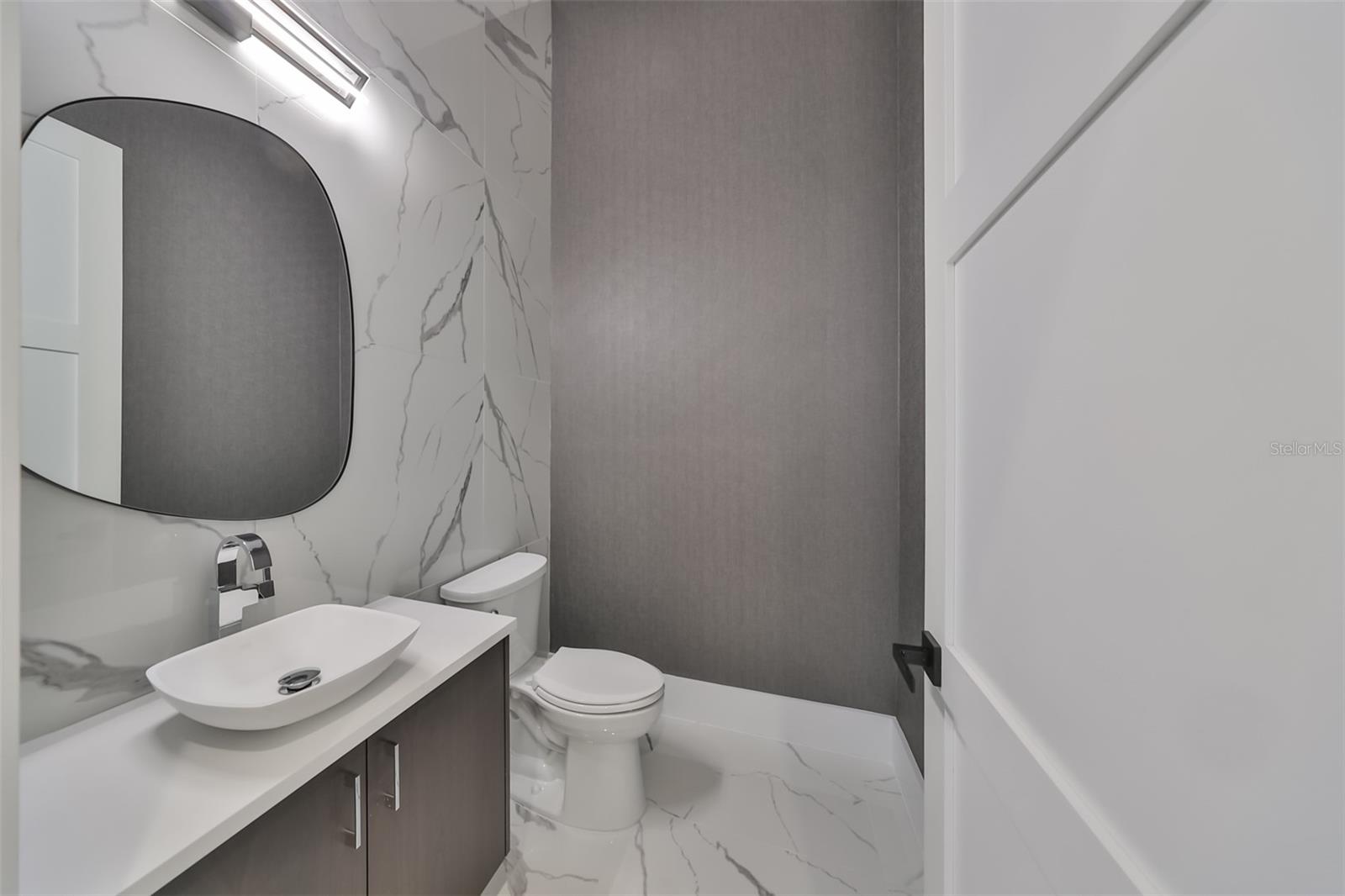 SUNSET PARK - Residential