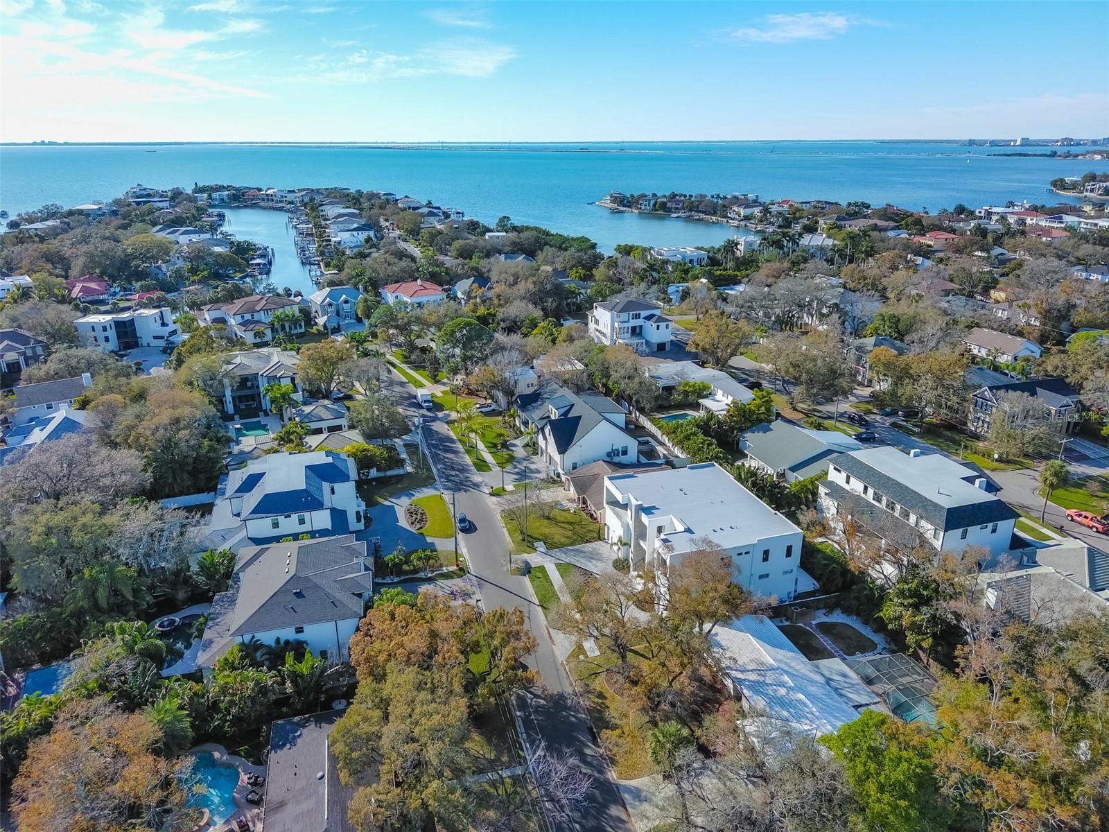 SUNSET PARK - Residential