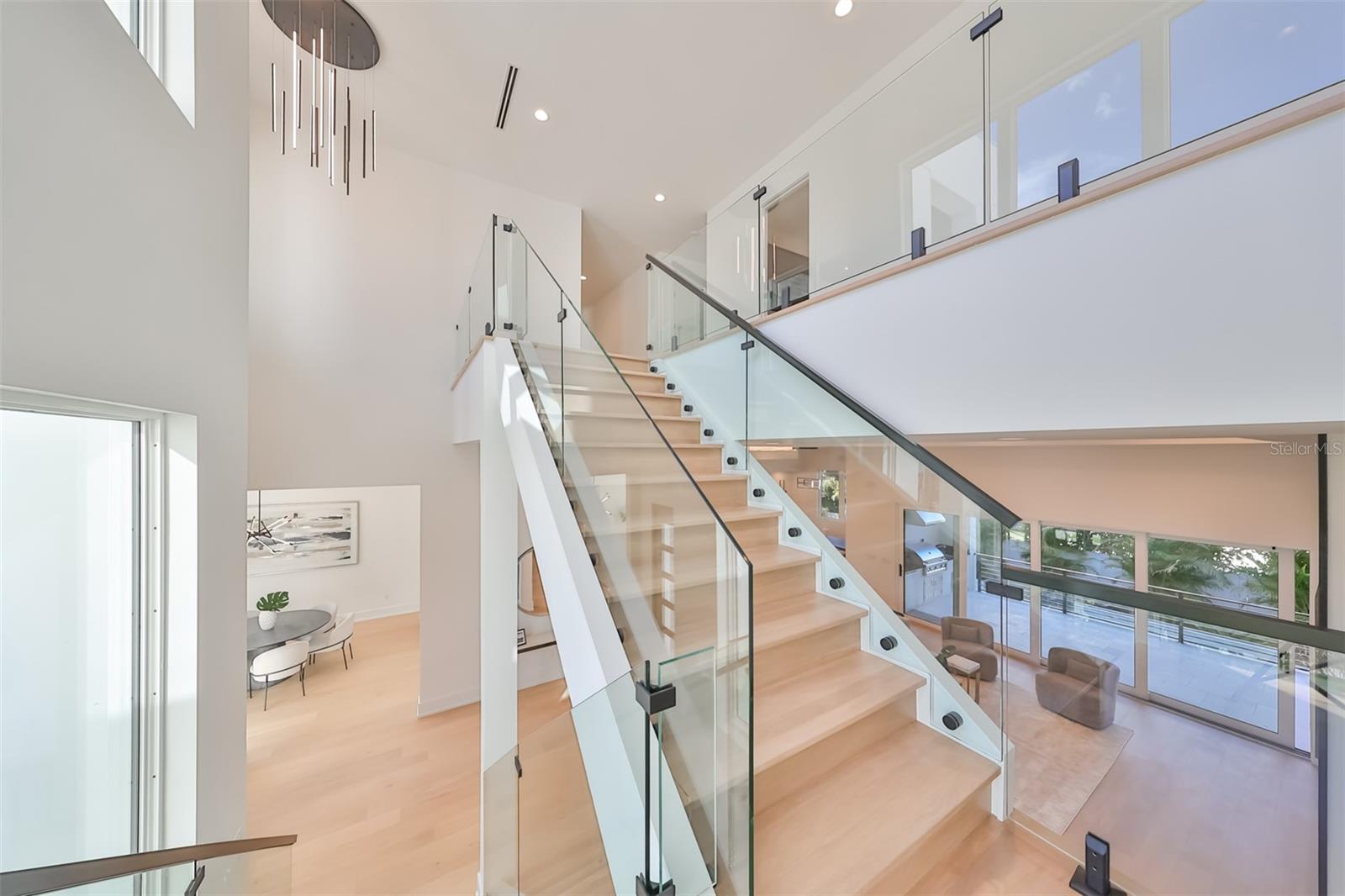 SUNSET PARK - Residential