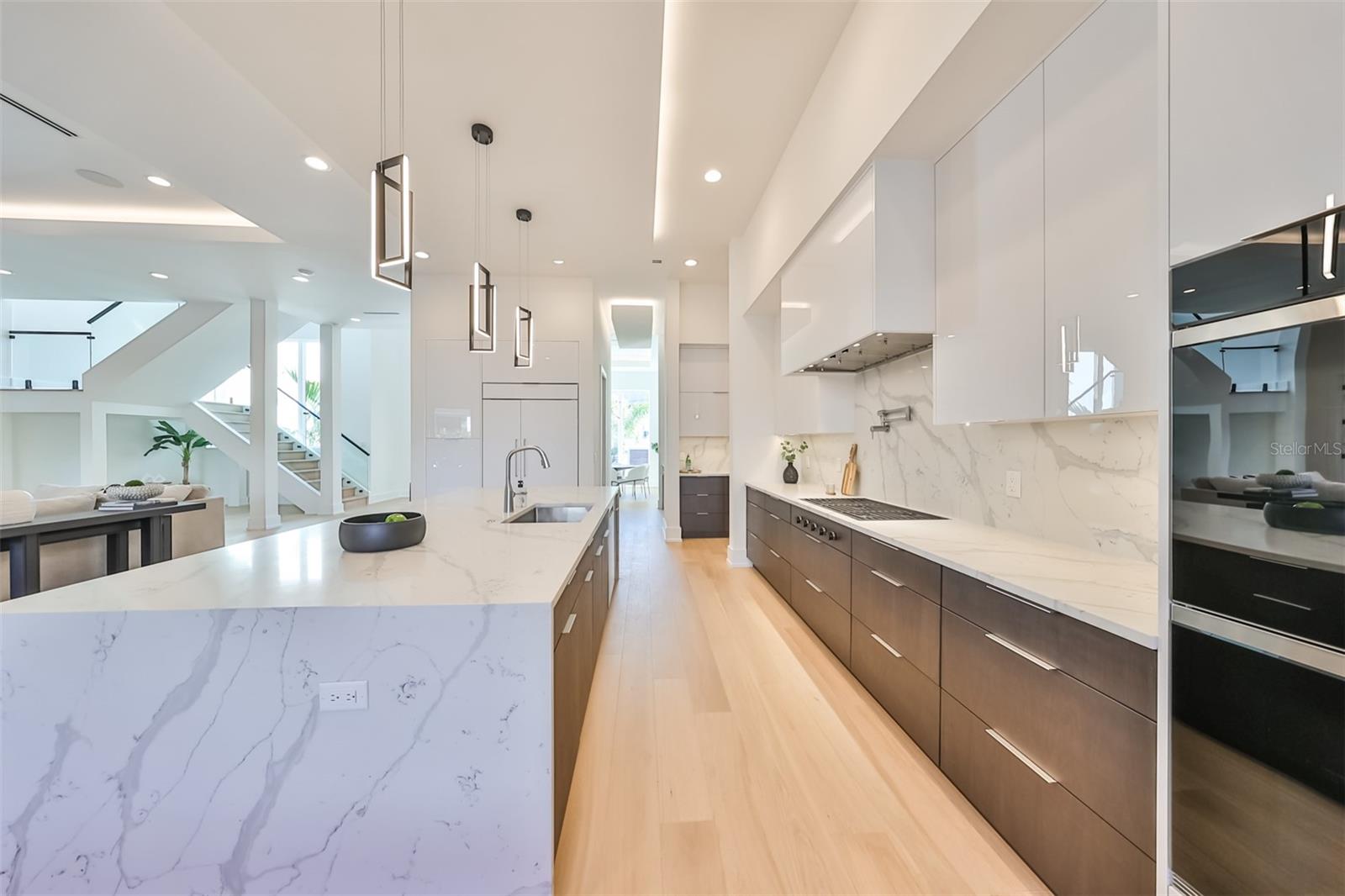 SUNSET PARK - Residential