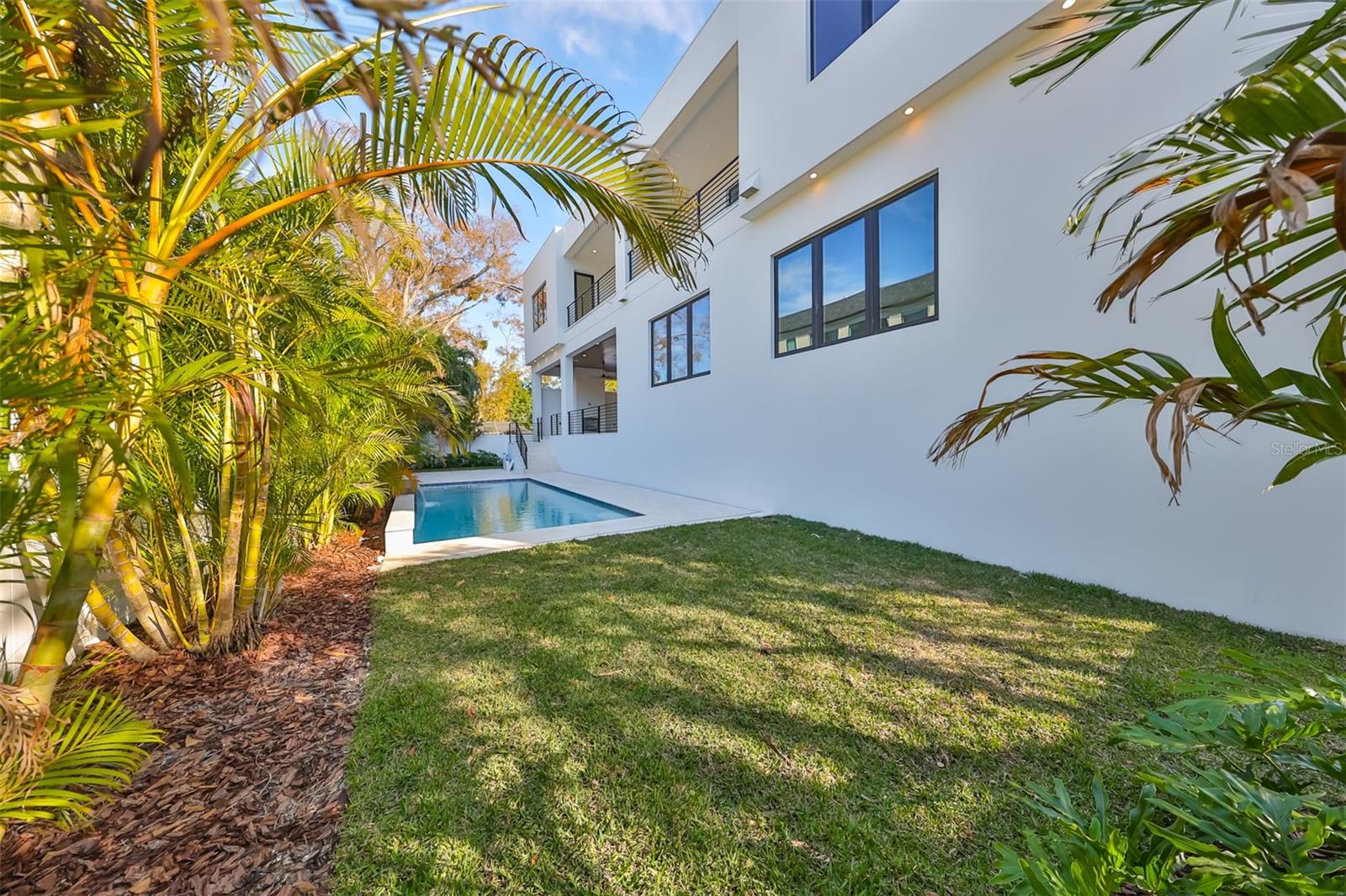 SUNSET PARK - Residential