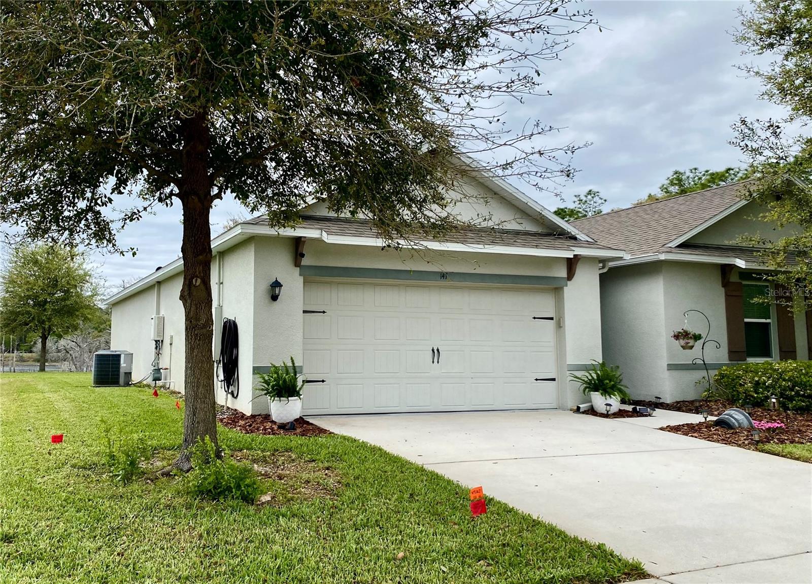 HUNTINGTON DOWNS - Residential