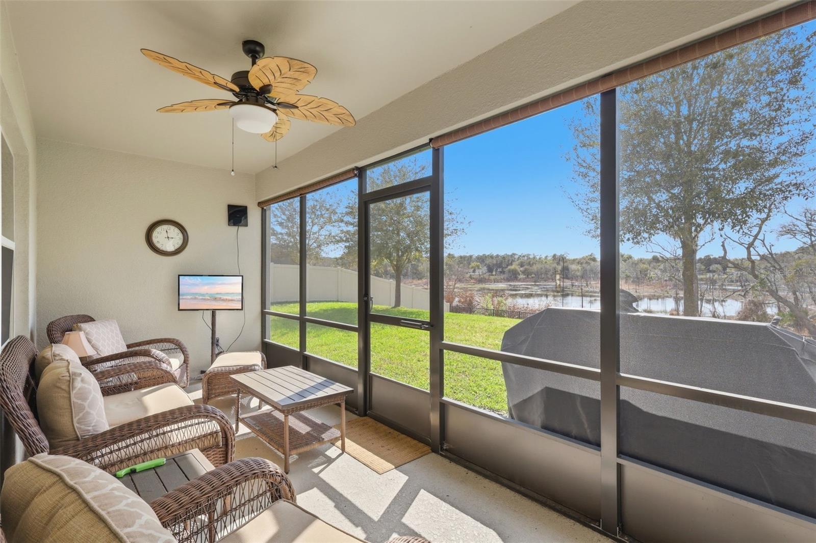 HUNTINGTON DOWNS - Residential