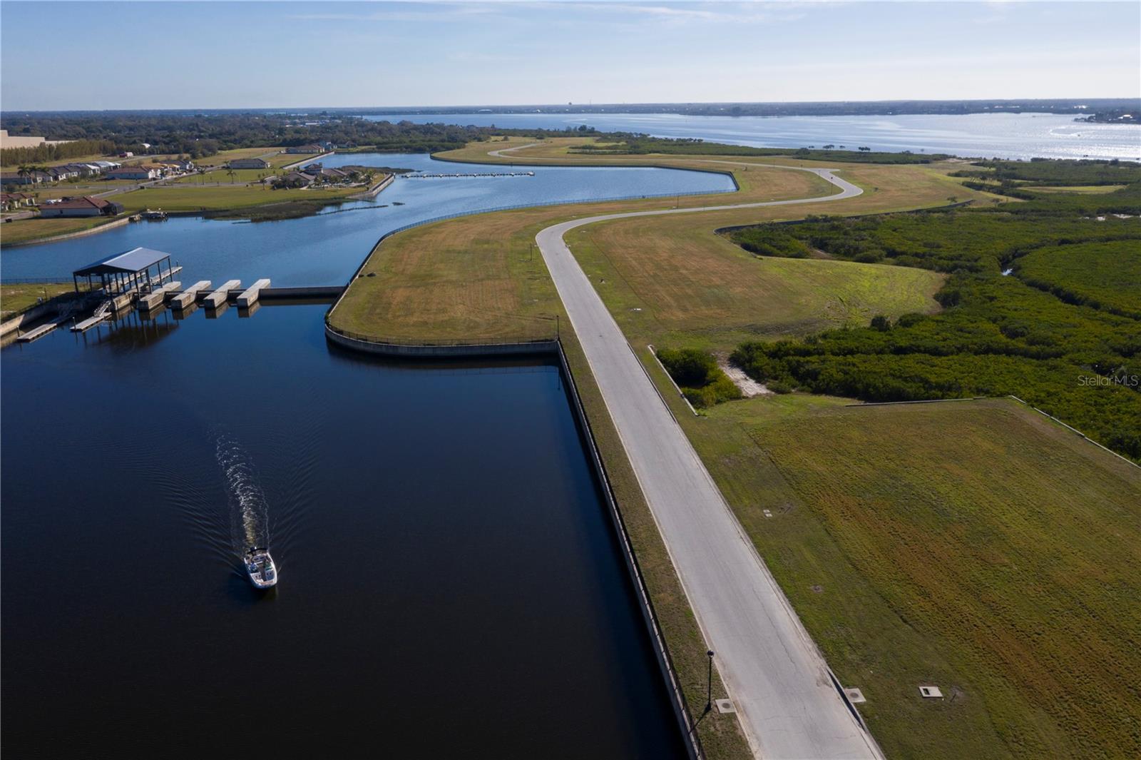 SANCTUARY COVE - Land