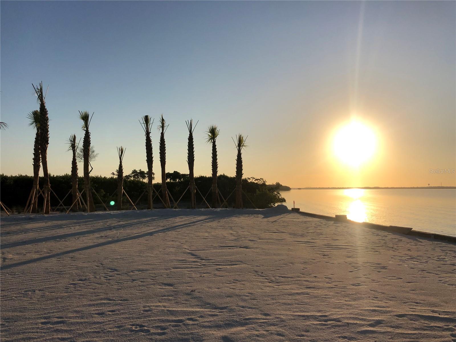 SANCTUARY COVE - Land