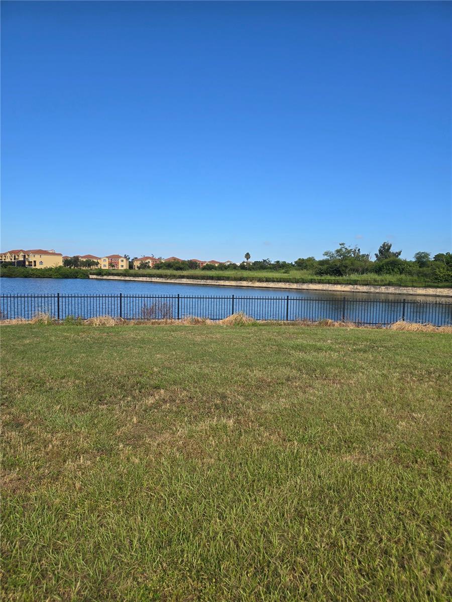 SANCTUARY COVE - Land