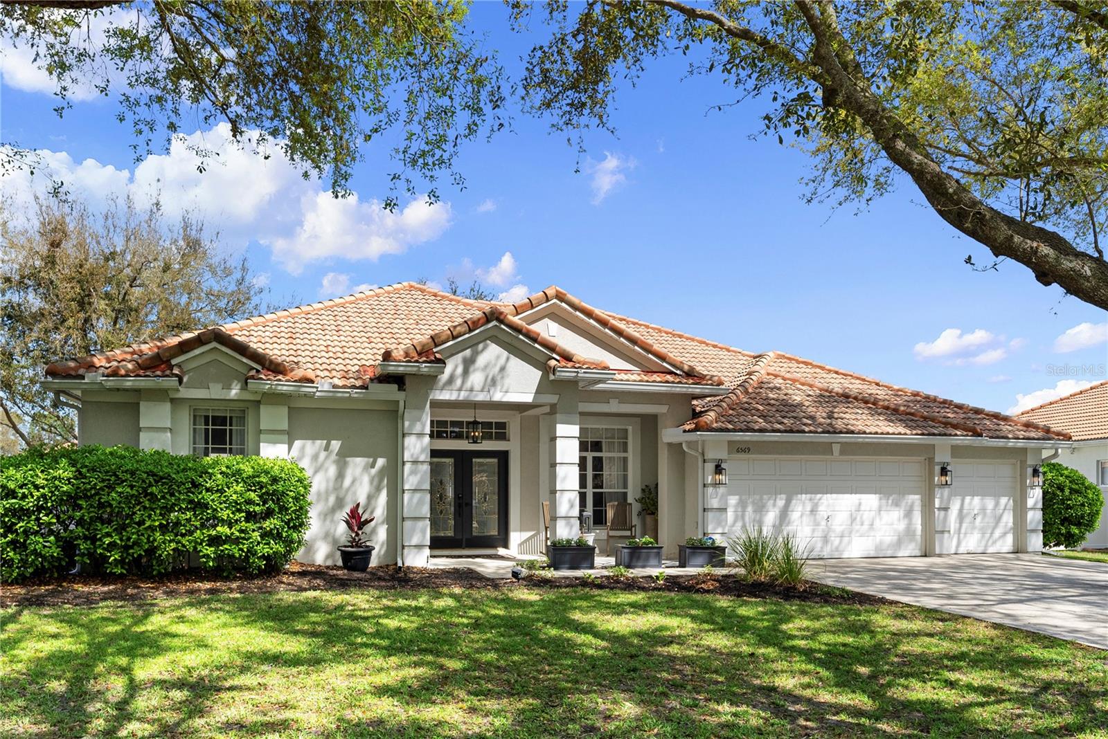 GLENMUIR 48 39 - Residential