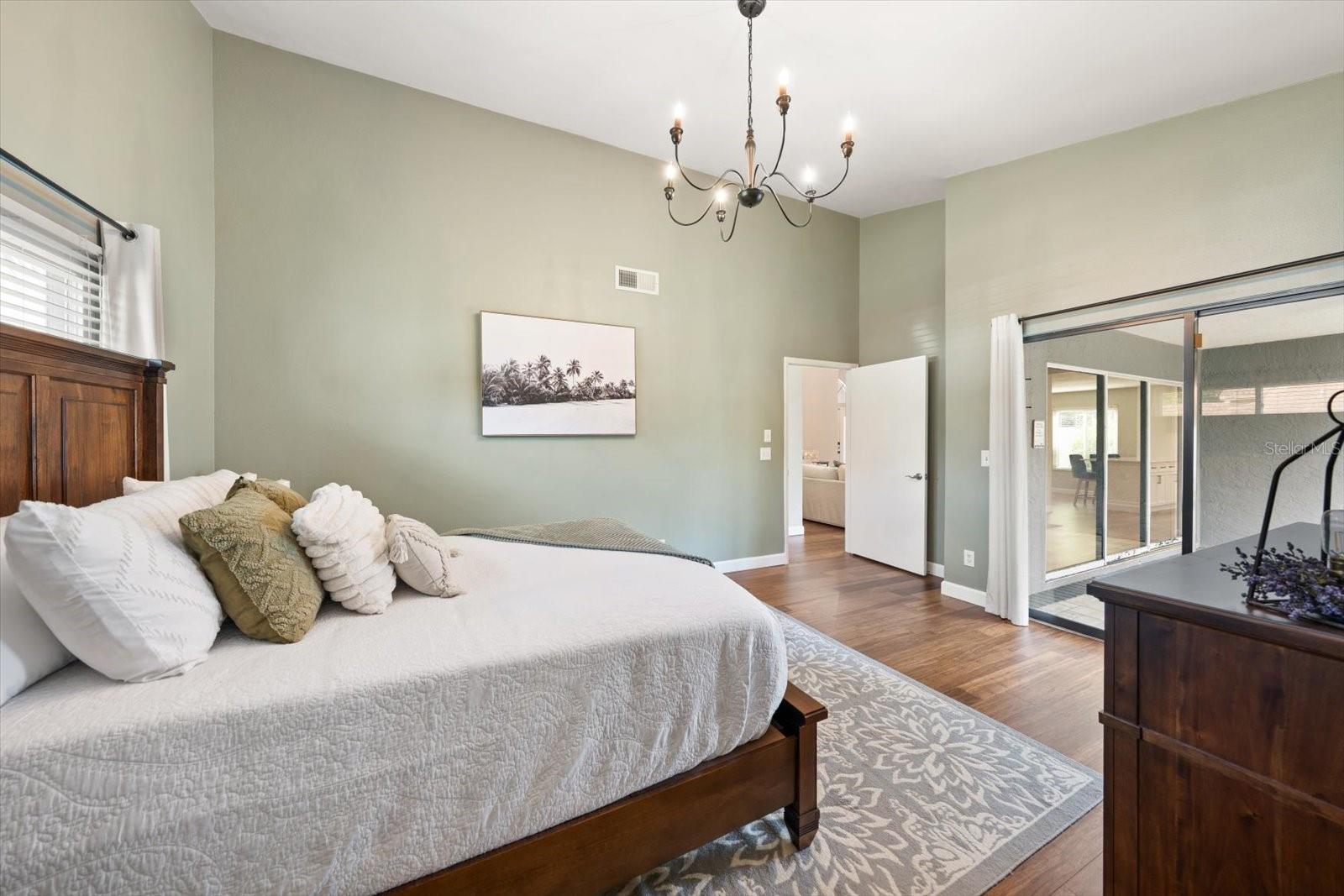 LONGBROOKE SUB UNIT ONE - Residential