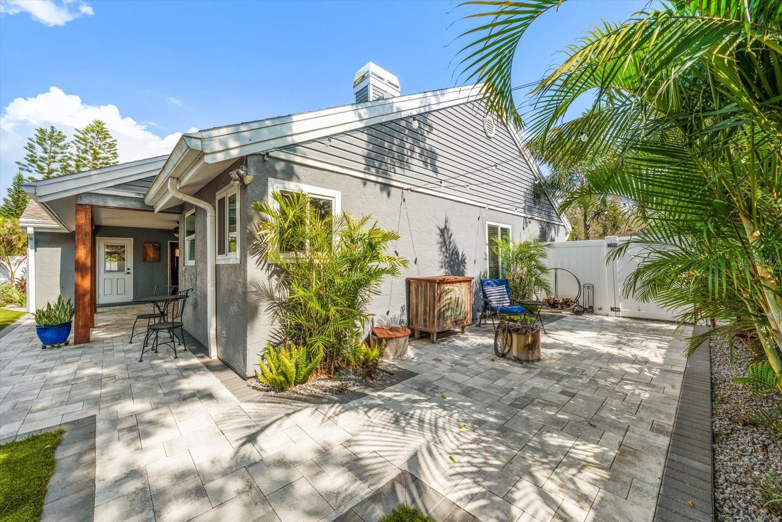 LONGBROOKE SUB UNIT ONE - Residential