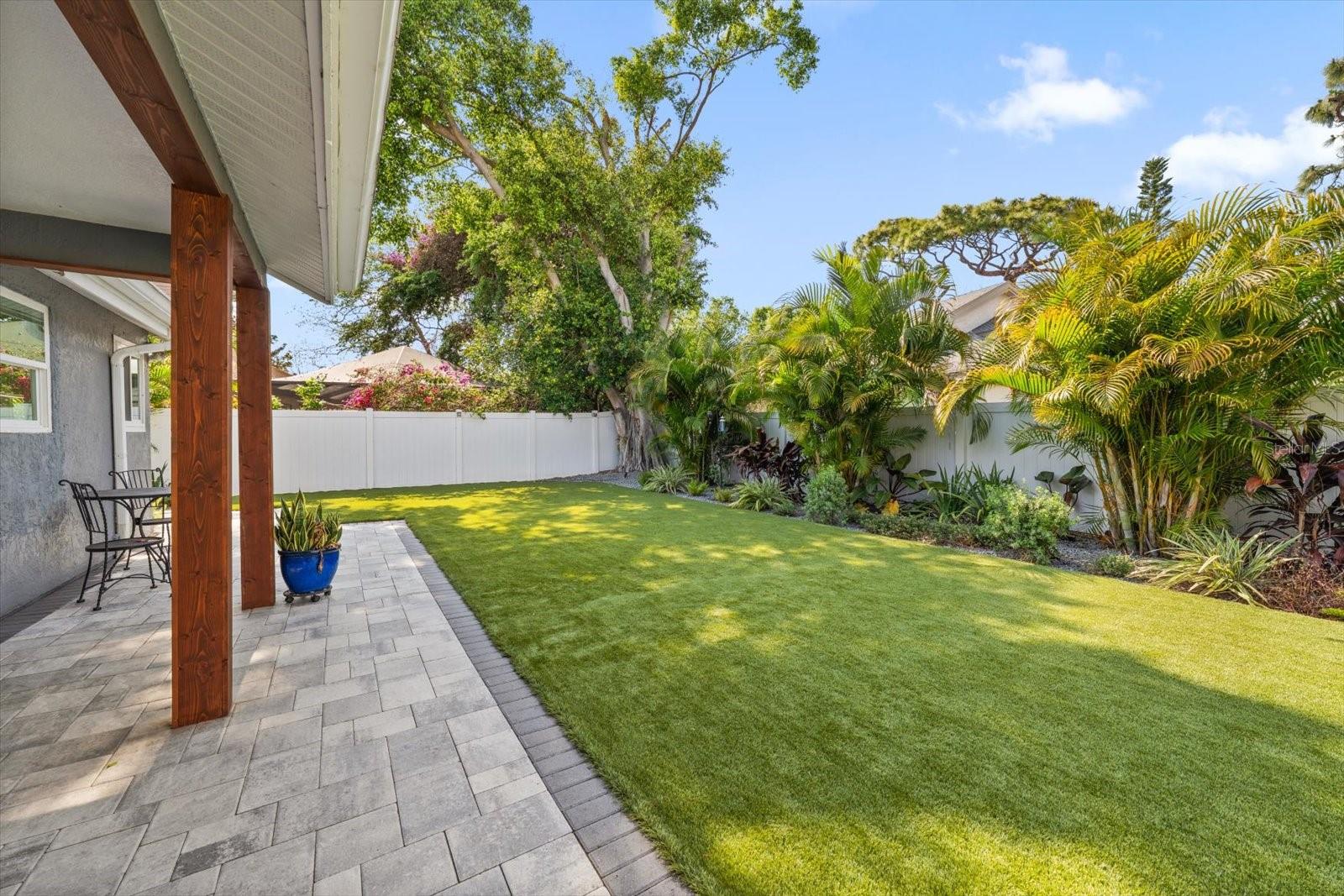 LONGBROOKE SUB UNIT ONE - Residential