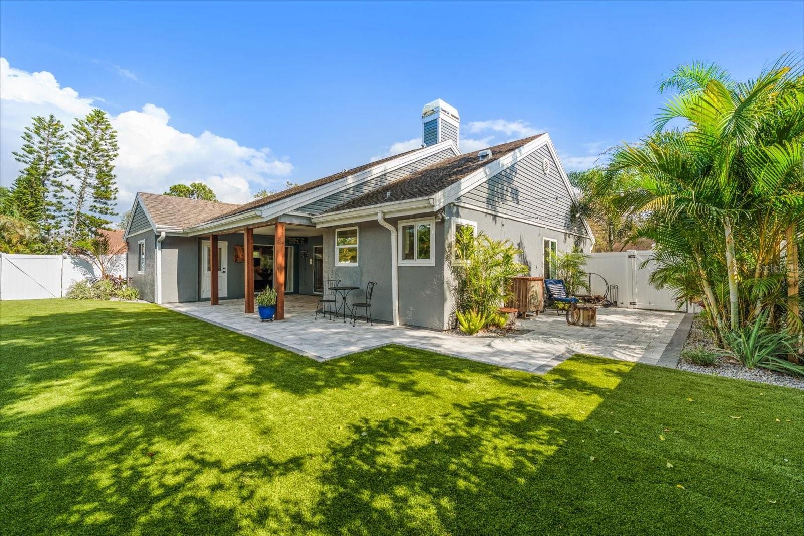 LONGBROOKE SUB UNIT ONE - Residential