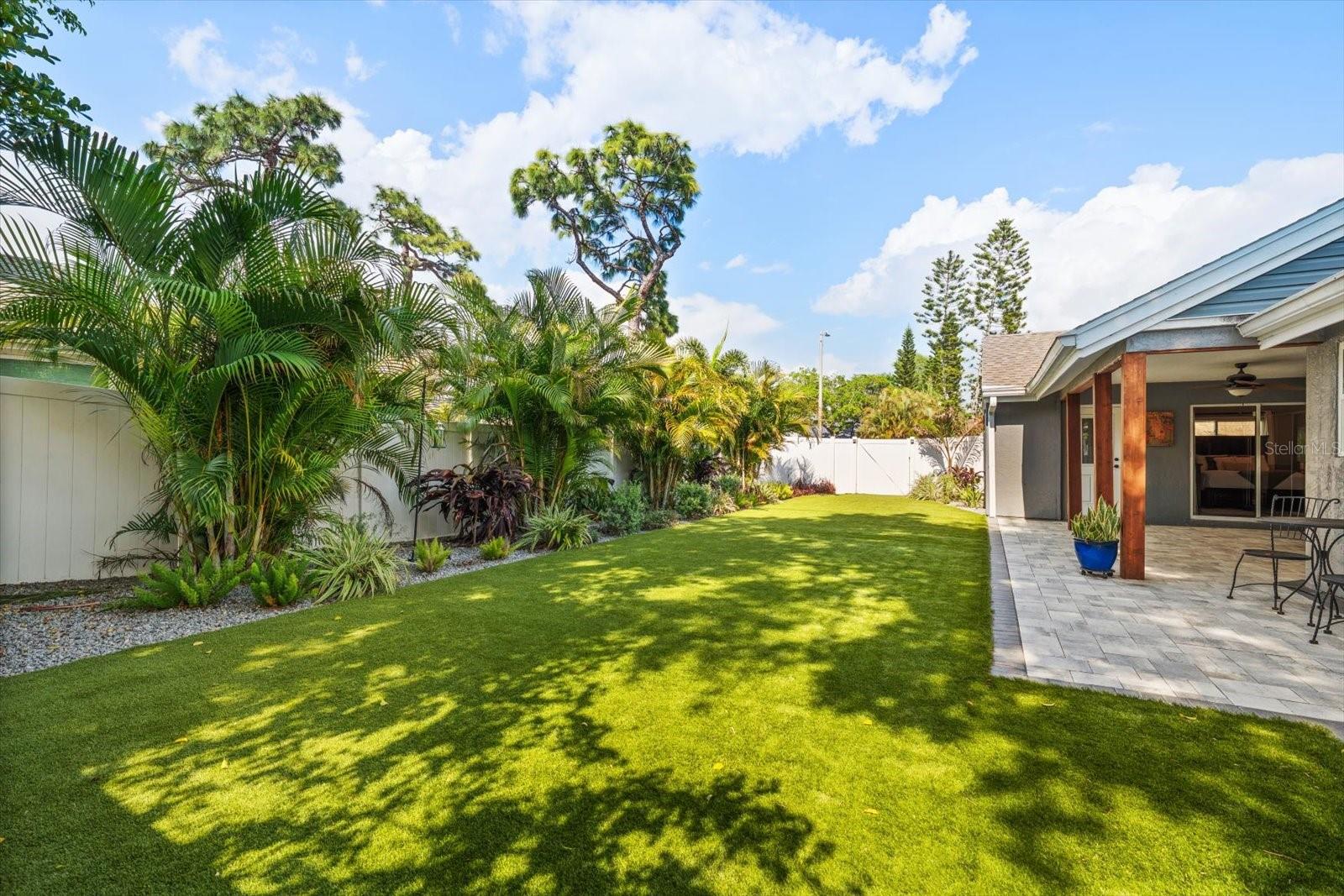 LONGBROOKE SUB UNIT ONE - Residential