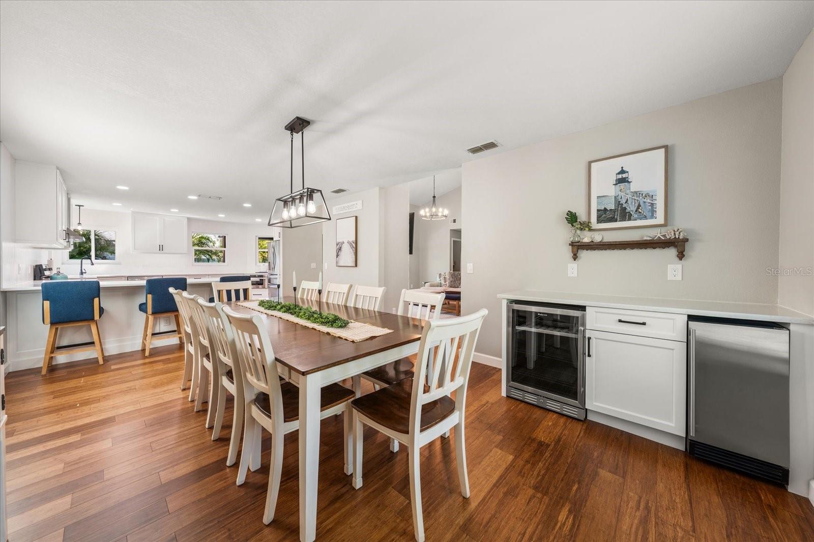 LONGBROOKE SUB UNIT ONE - Residential