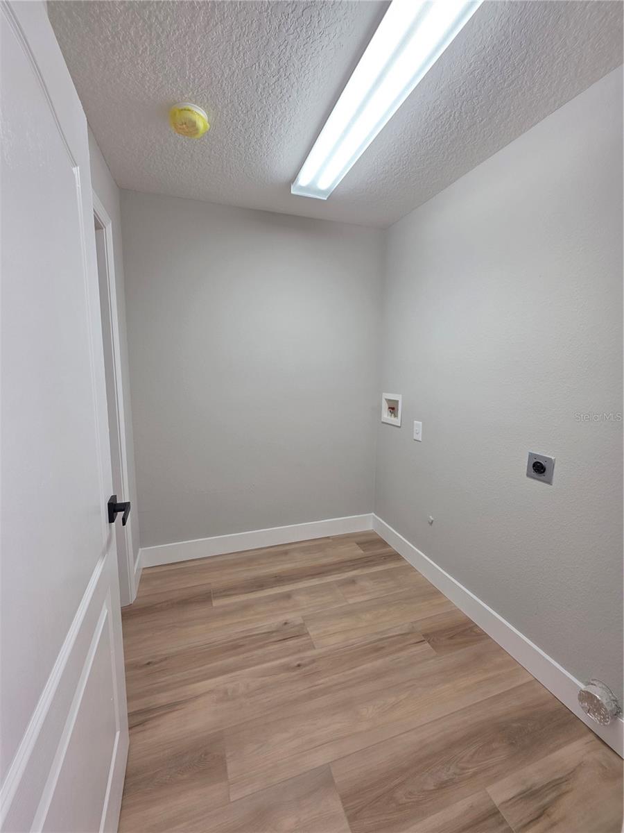 SEVEN SPGS HOMES - Residential
