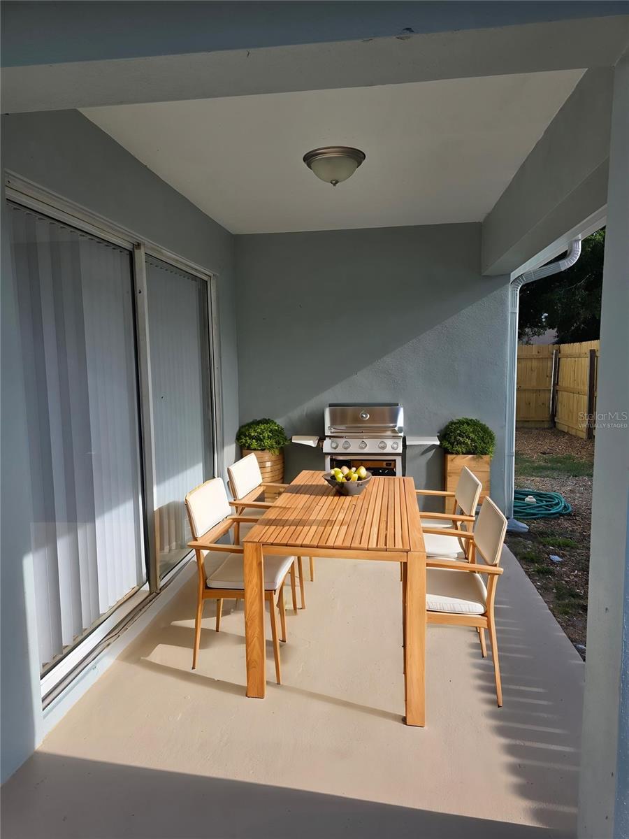 SEVEN SPGS HOMES - Residential