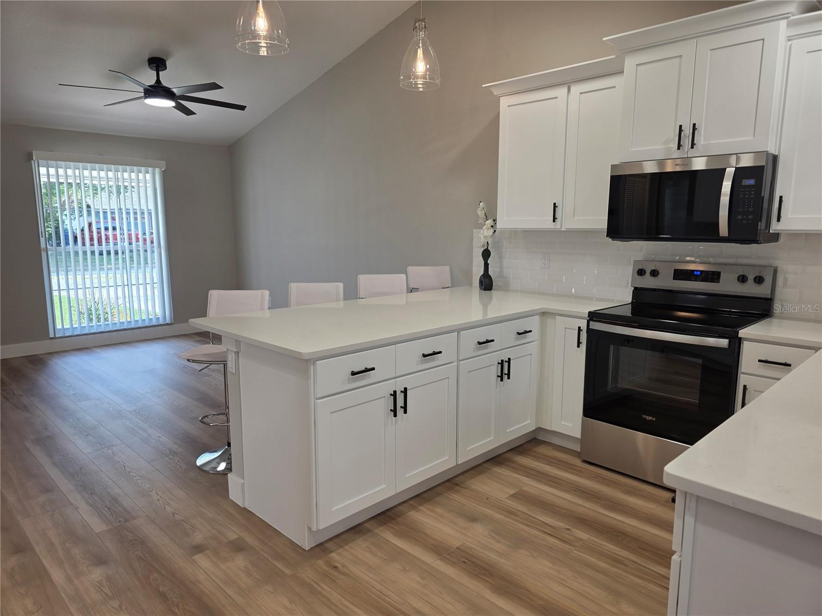 SEVEN SPGS HOMES - Residential