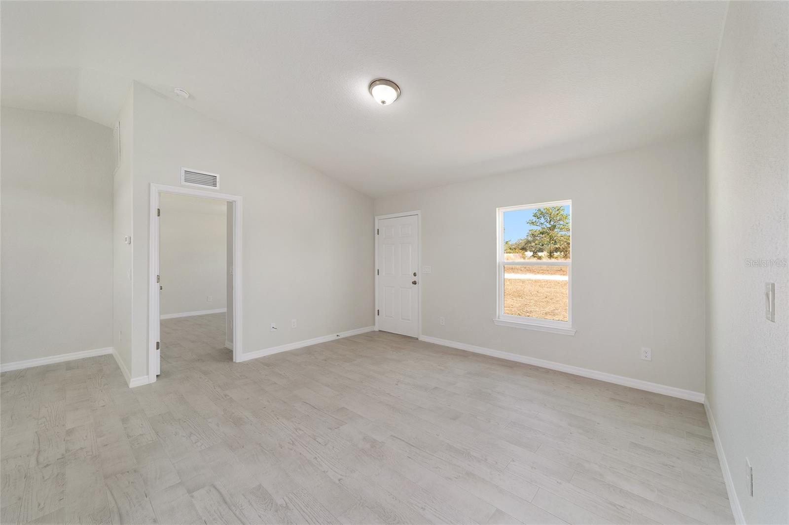 LAKE WEIR HEIGHTS - Residential