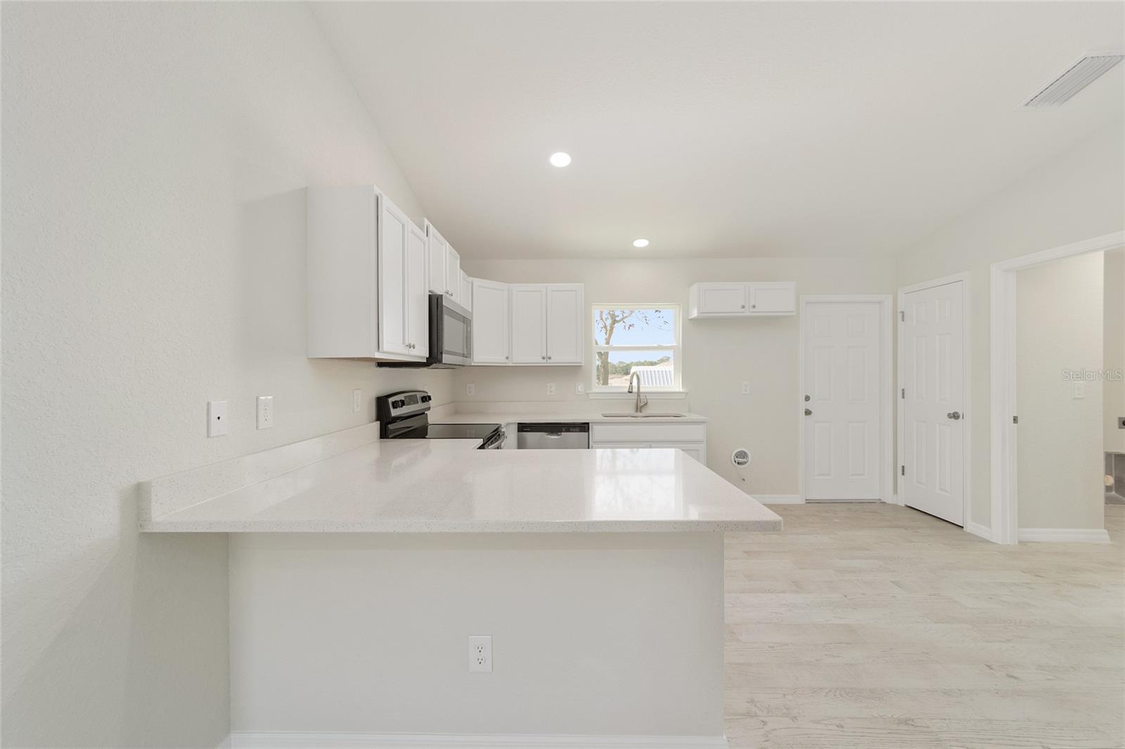 LAKE WEIR HEIGHTS - Residential