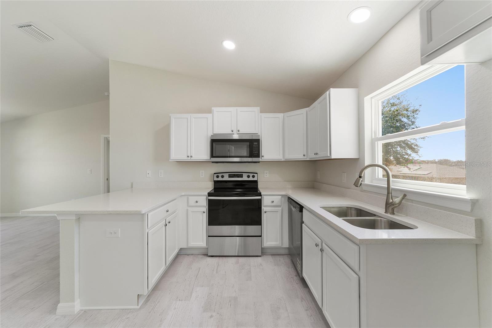 LAKE WEIR HEIGHTS - Residential