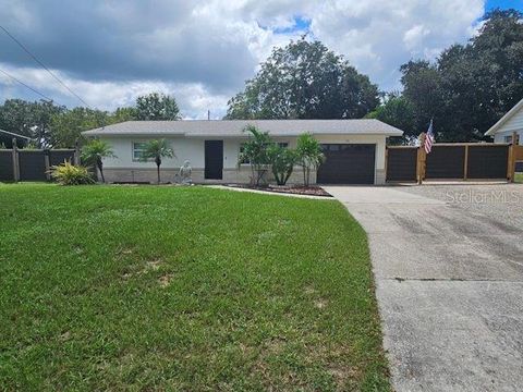 Photo of 134 Owen Circle S, Auburndale, FL 33823 (MLS # TB8429843)