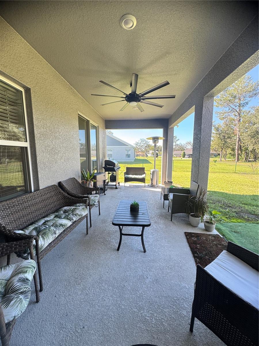 KINGSLAND COUNTRY ESTATE - Residential Lease