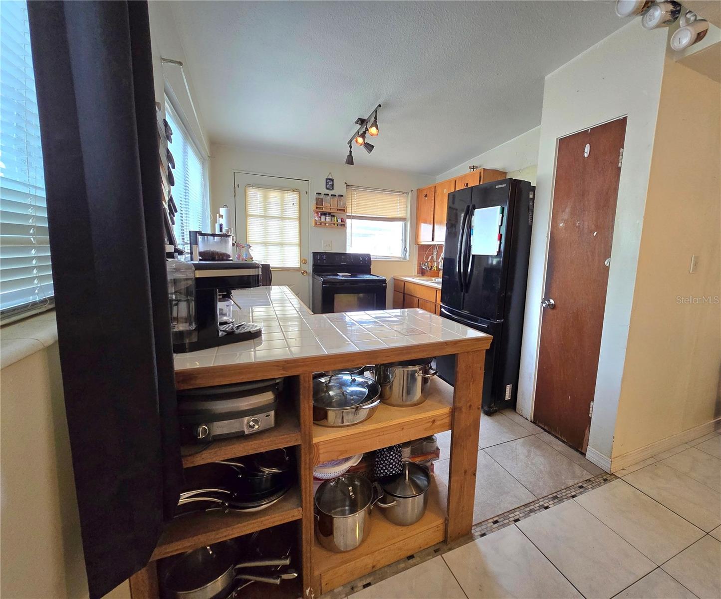 MAYRE JAYNE HEIGHTS - Residential