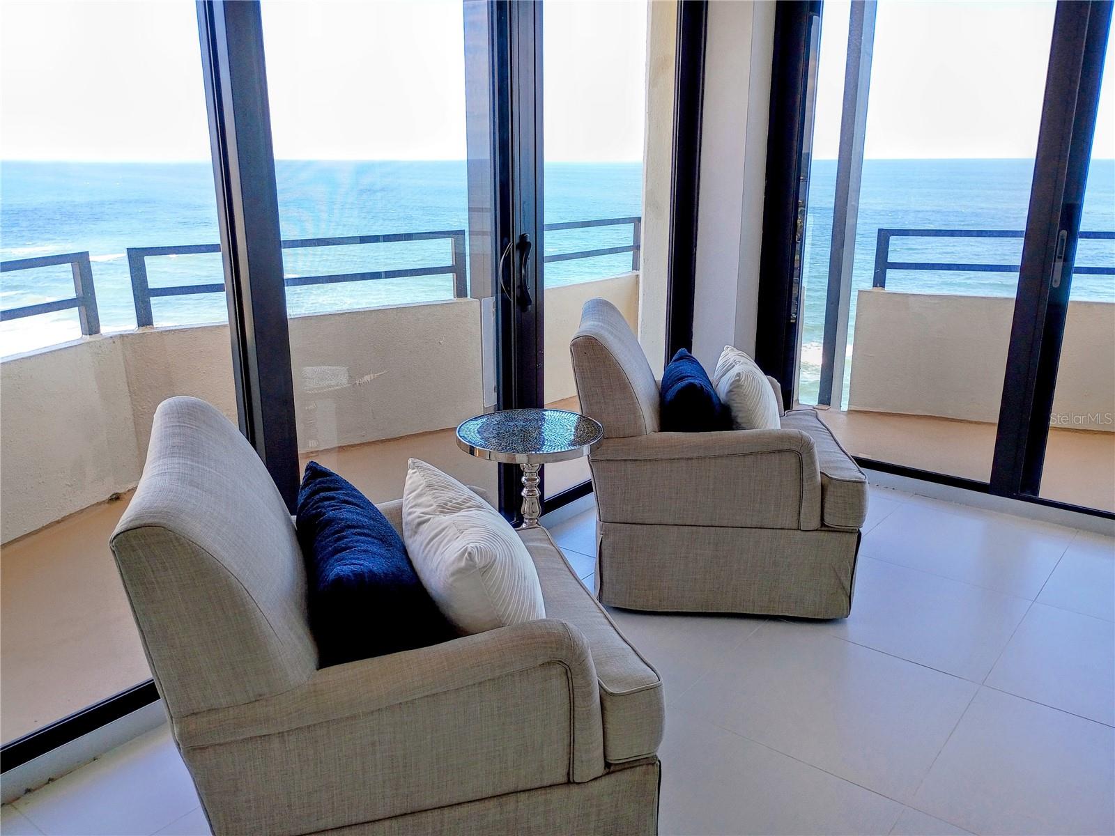 OCEAN RITZ CONDO - Residential