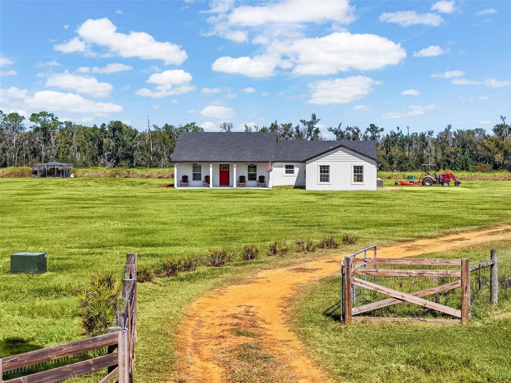 Photo of 8205 Keen Cemetery Road, Duette, FL 34219 (MLS # A4669685)