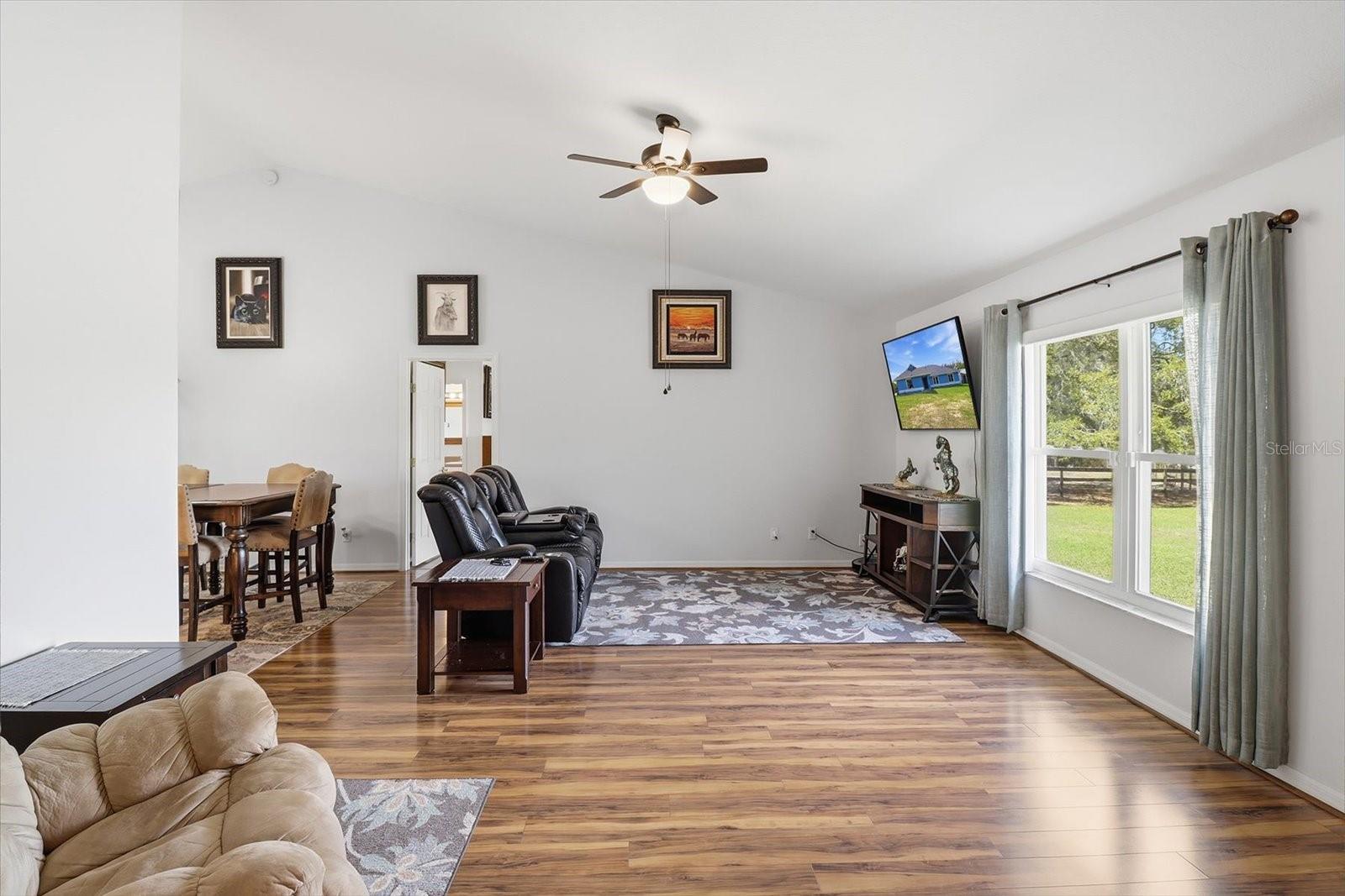 ROLLING HILLS UN 02-A - Residential