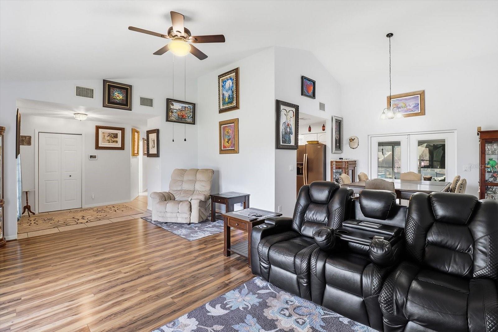 ROLLING HILLS UN 02-A - Residential