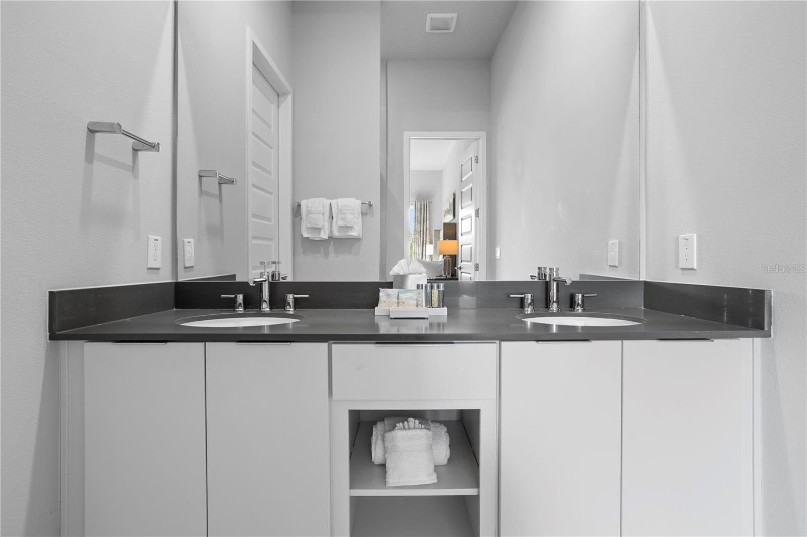 SPECTRUM AT REUNION CONDO PH 2A & 2B - Residential