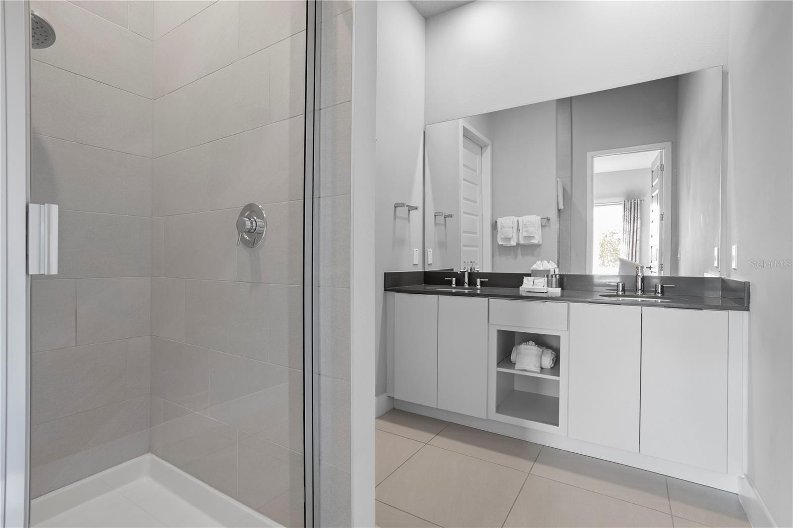 SPECTRUM AT REUNION CONDO PH 2A & 2B - Residential