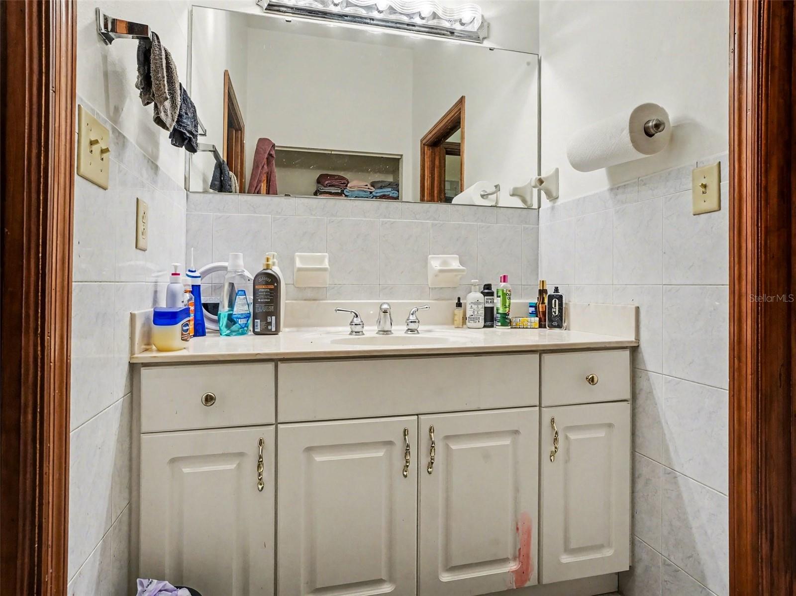 CAPE ORL ESTS UT 9A - Residential