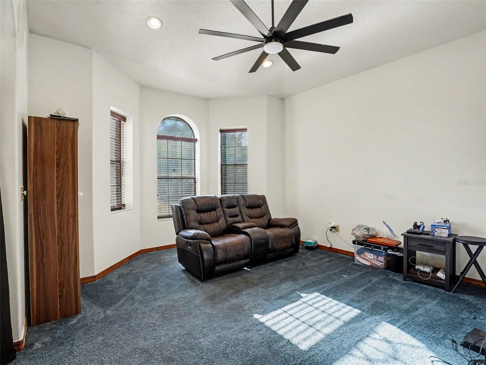 CAPE ORL ESTS UT 9A - Residential