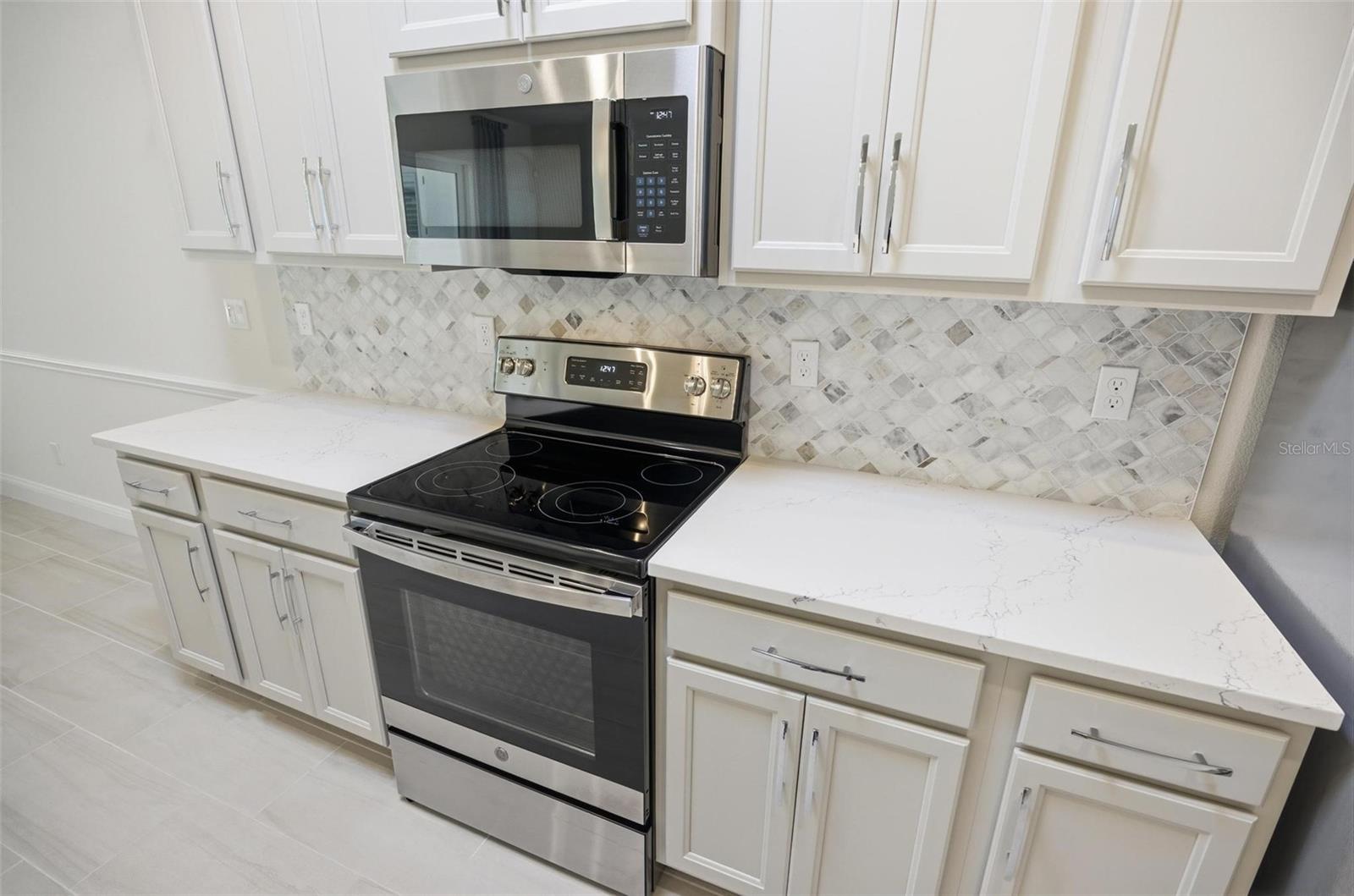 GABLES/TOWN CENTER - Residential