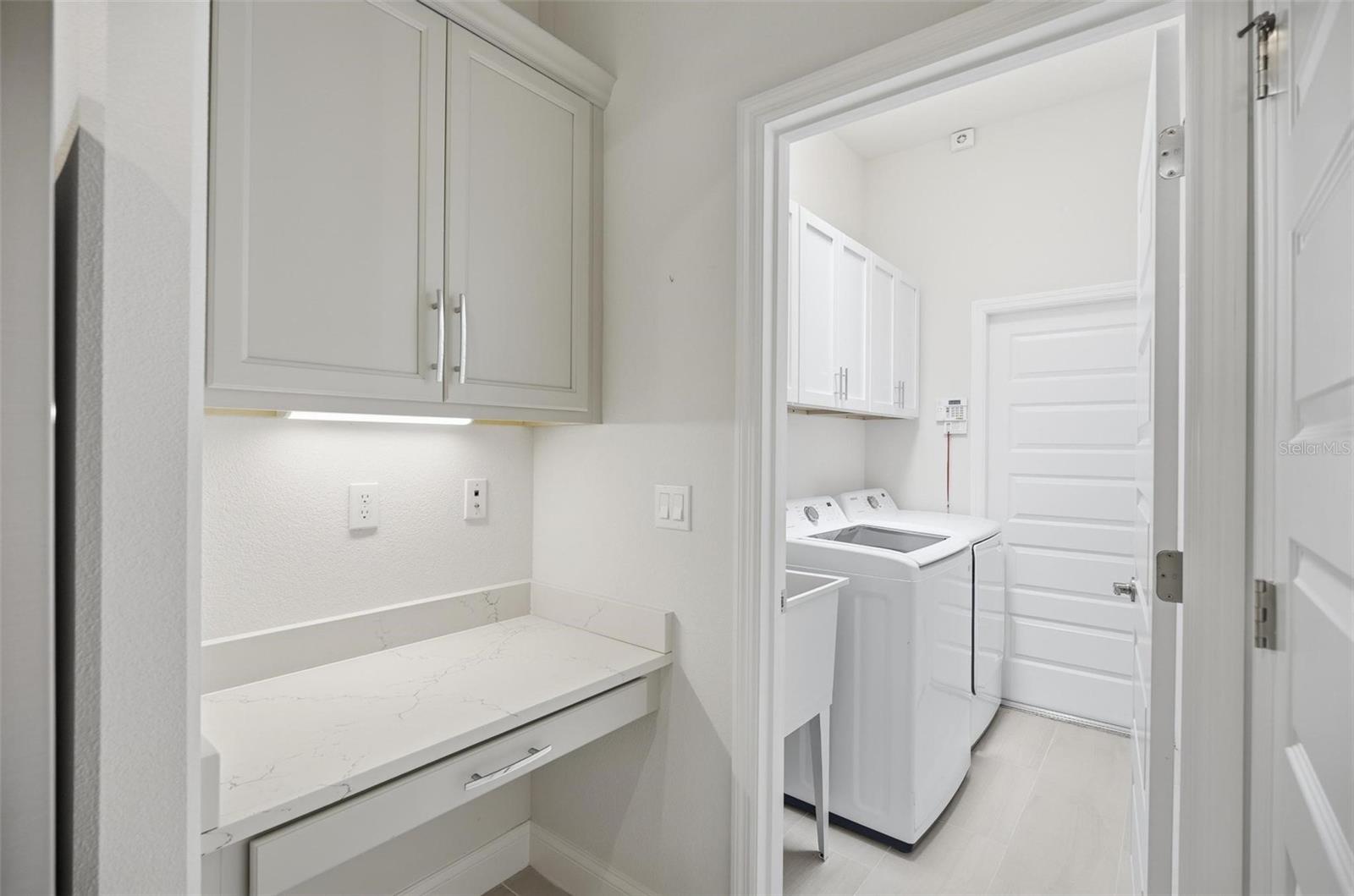 GABLES/TOWN CENTER - Residential