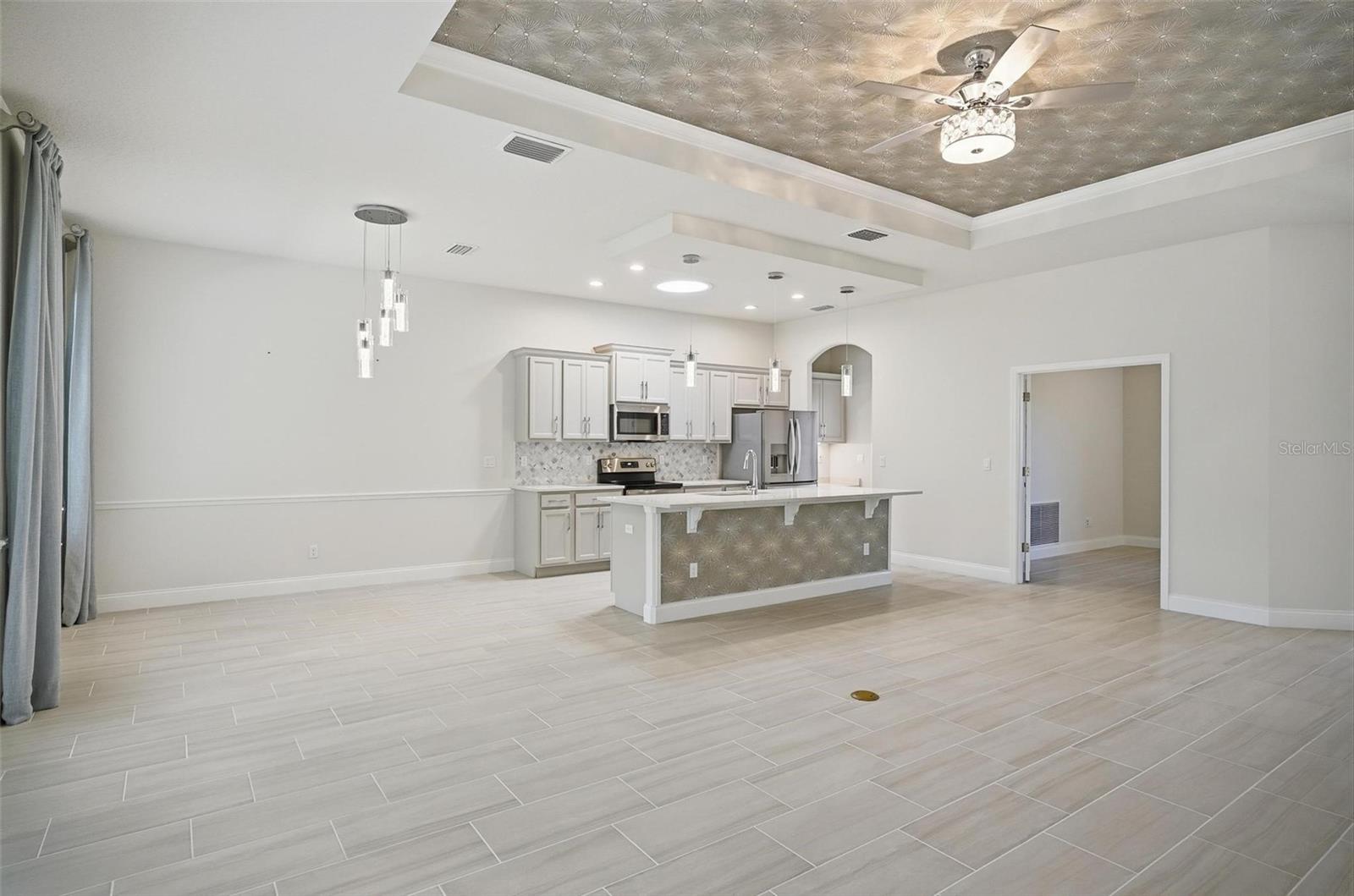 GABLES/TOWN CENTER - Residential