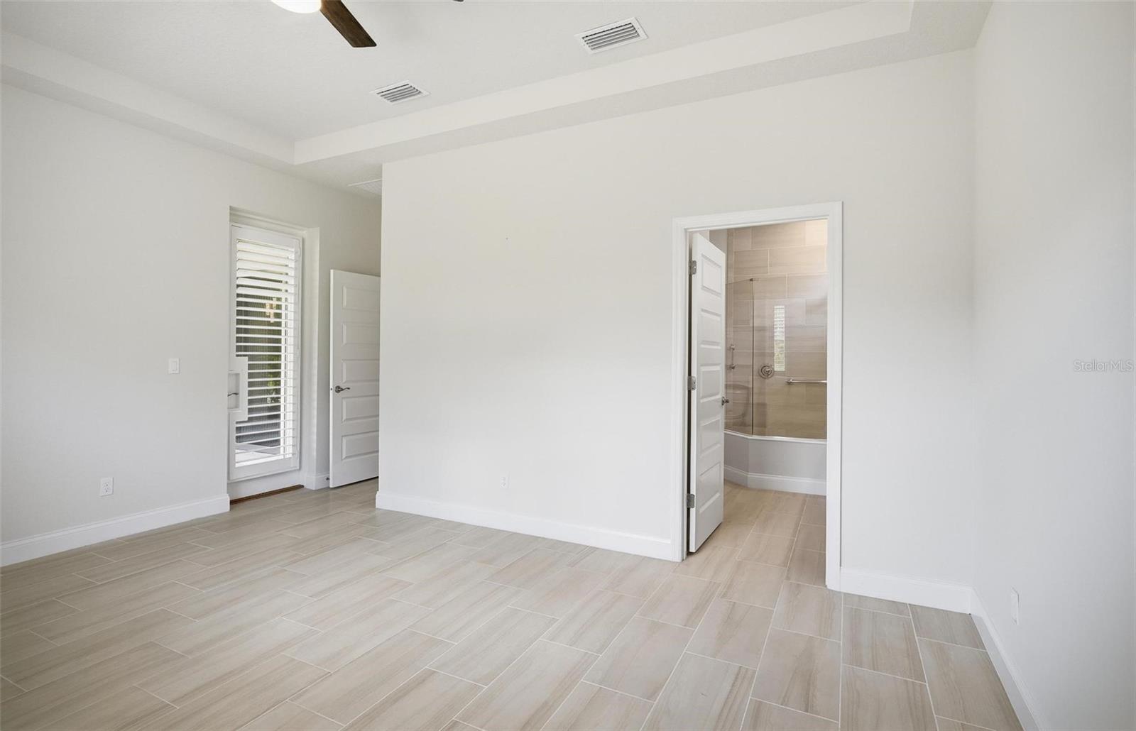 GABLES/TOWN CENTER - Residential