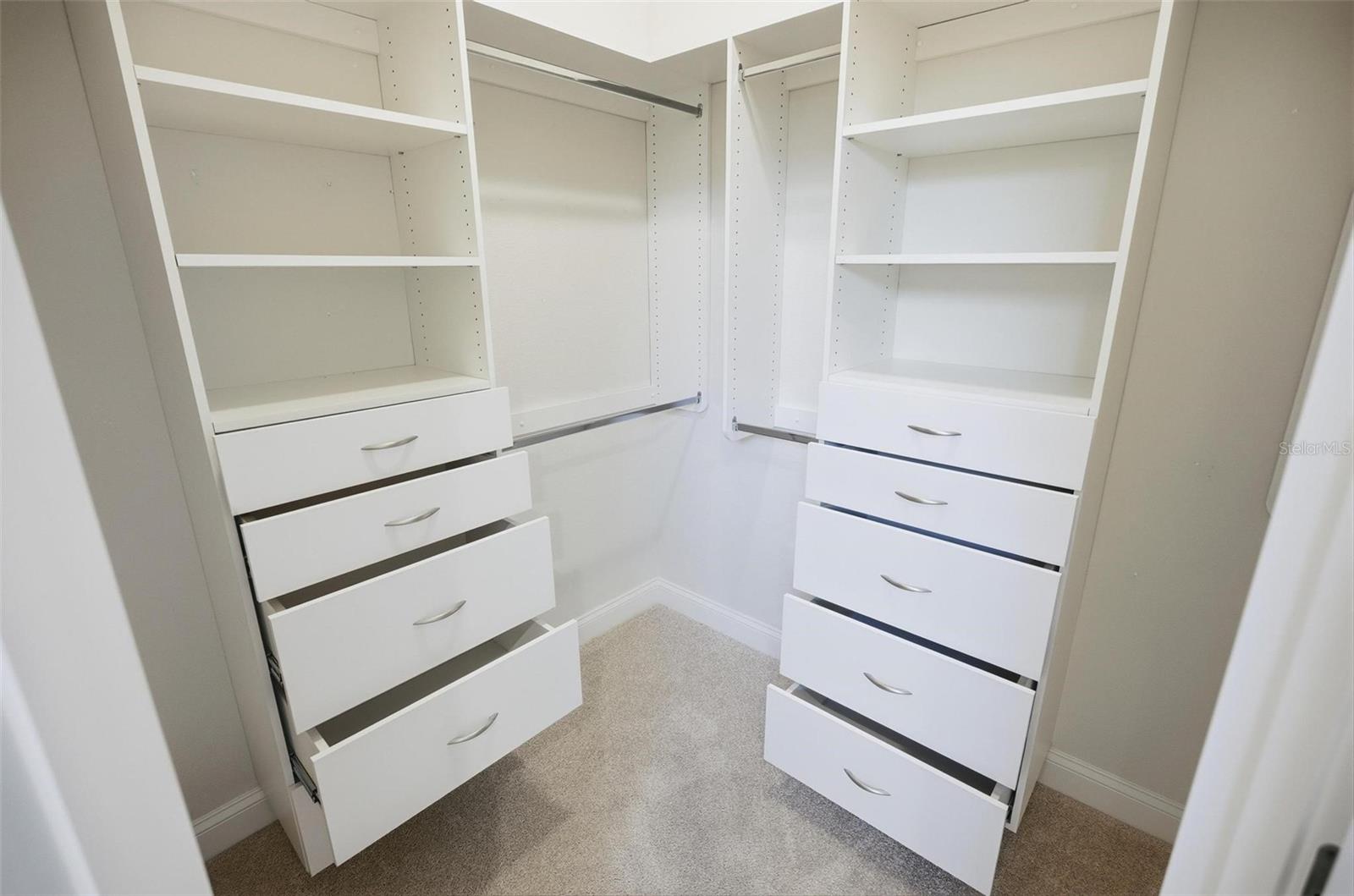 GABLES/TOWN CENTER - Residential