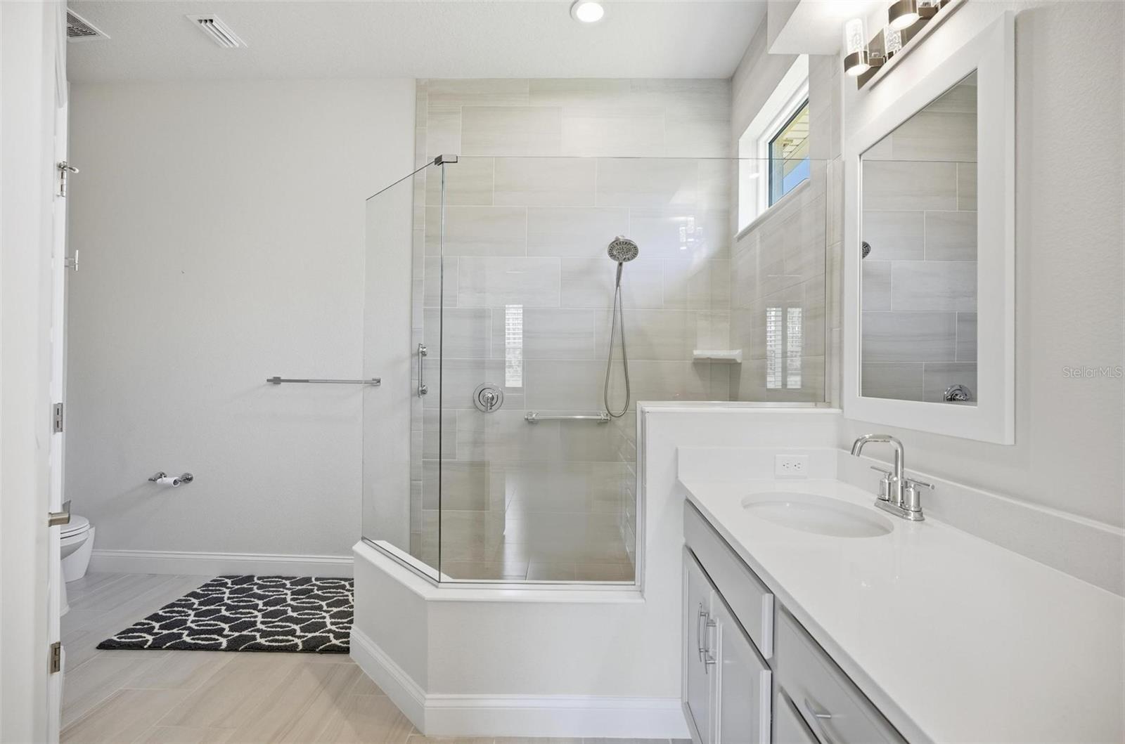 GABLES/TOWN CENTER - Residential