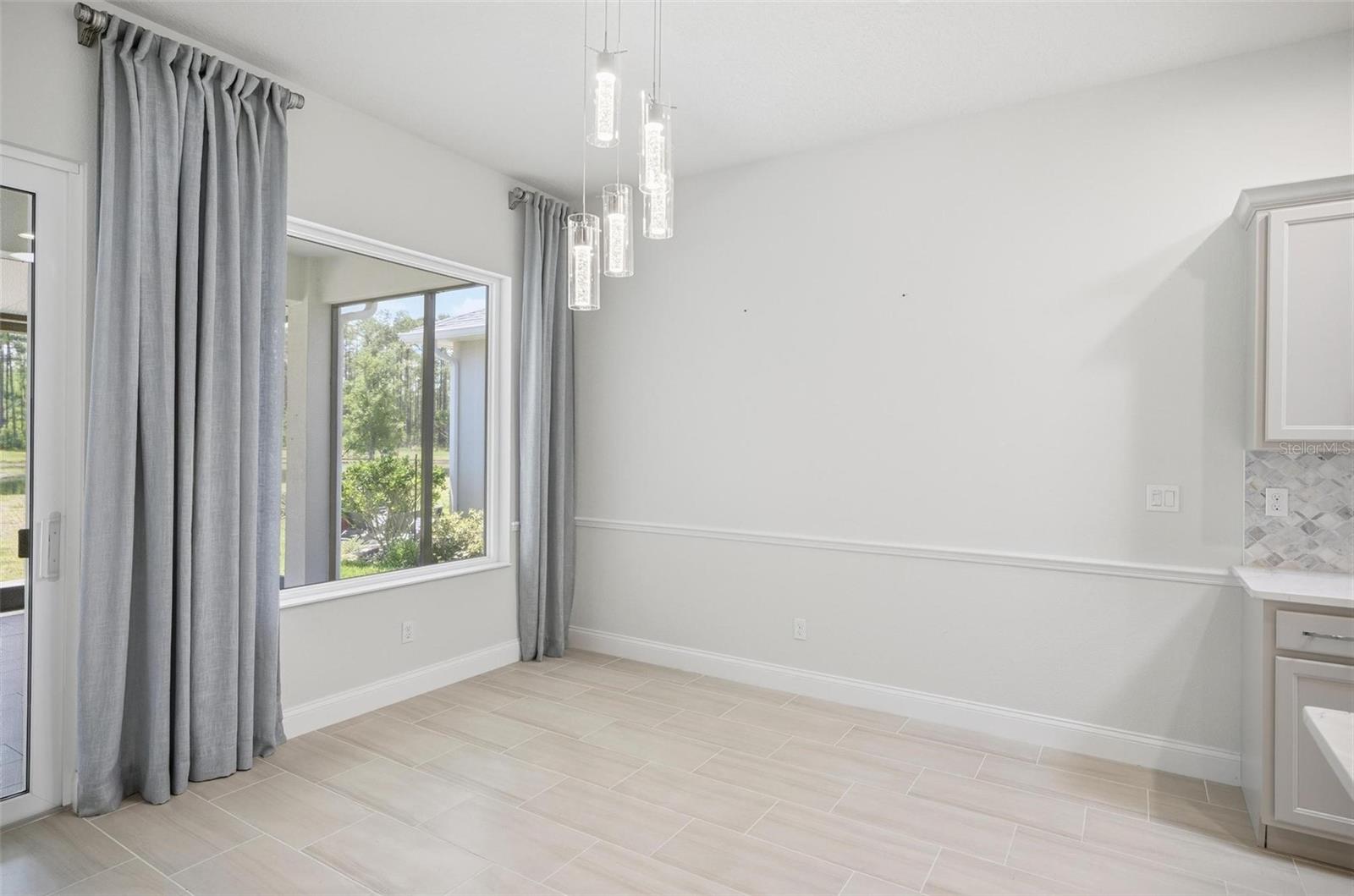 GABLES/TOWN CENTER - Residential