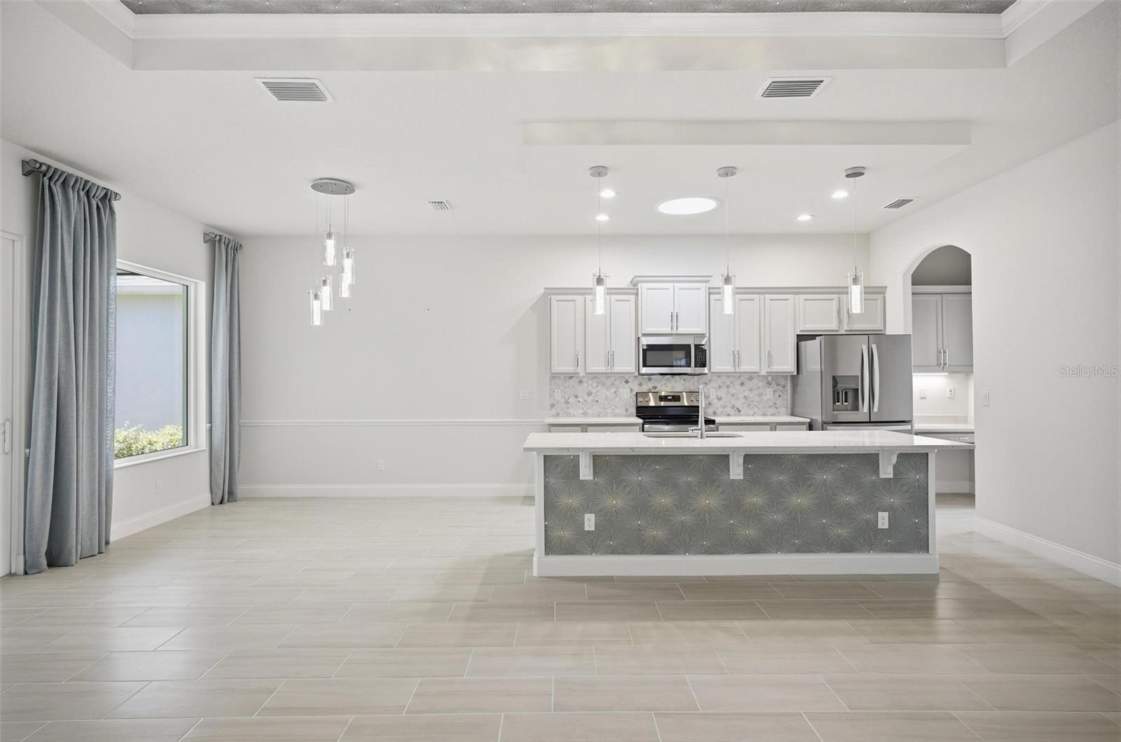 GABLES/TOWN CENTER - Residential