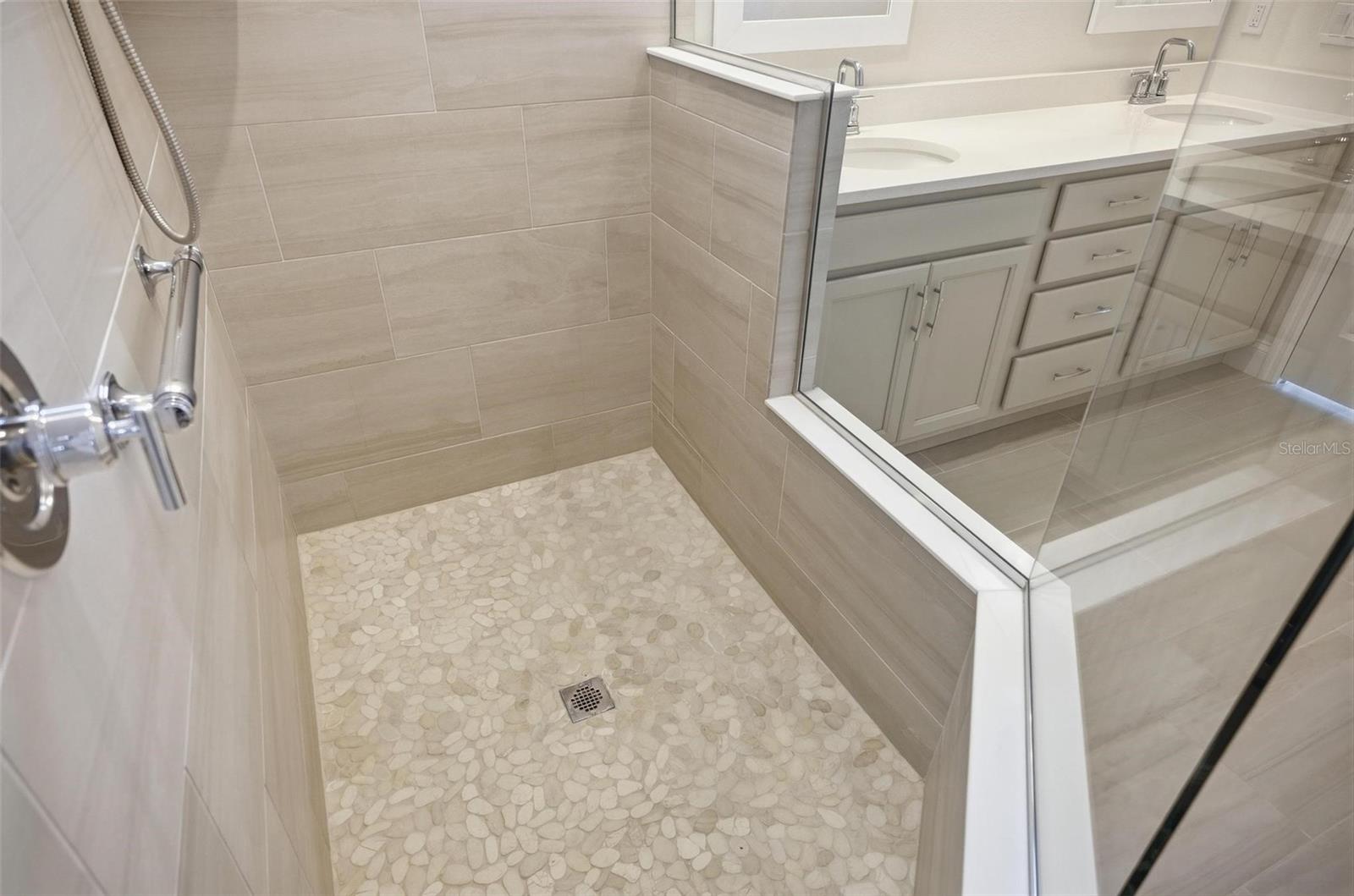 GABLES/TOWN CENTER - Residential